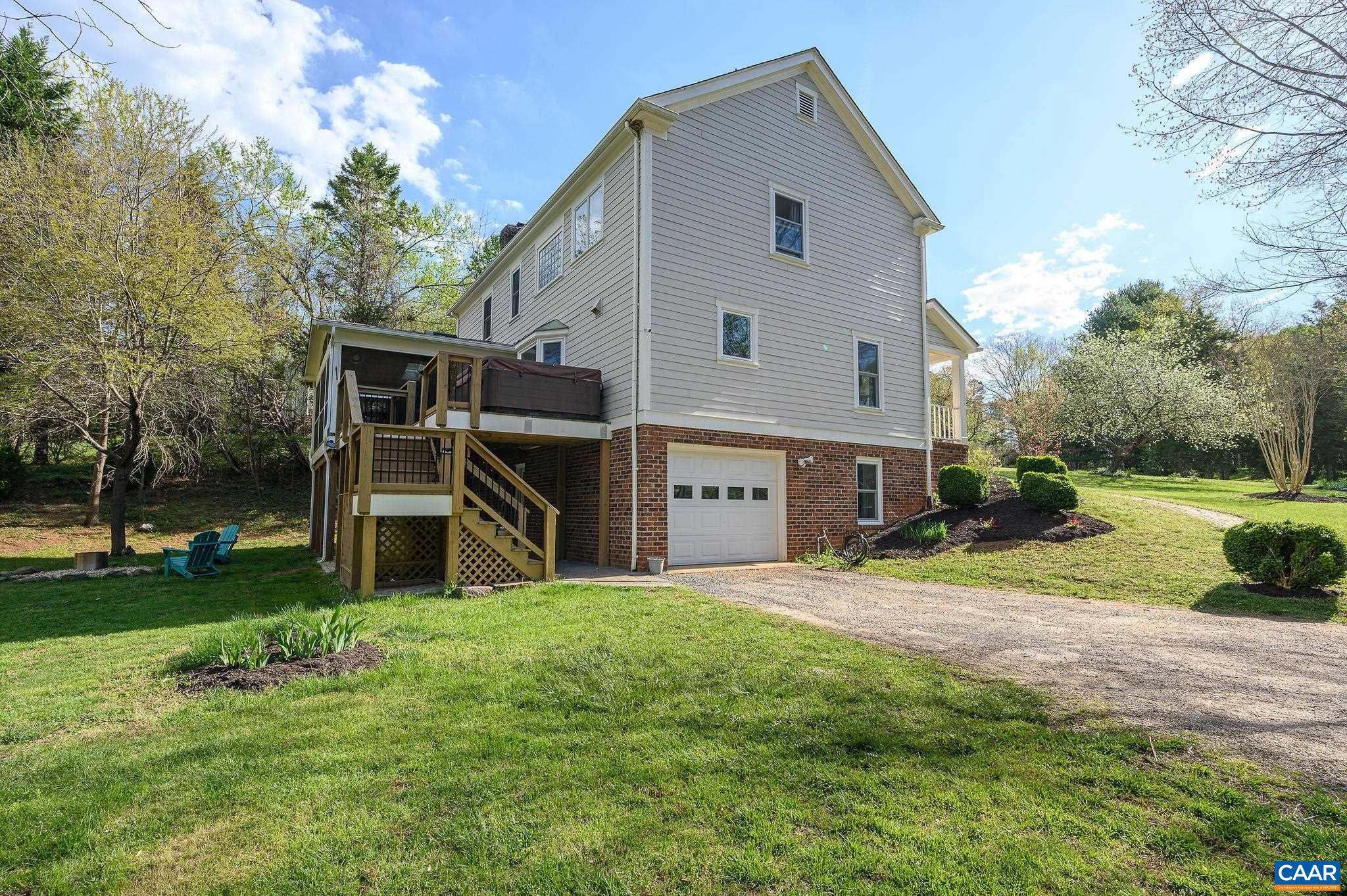 LEWIS HILLS - Residential