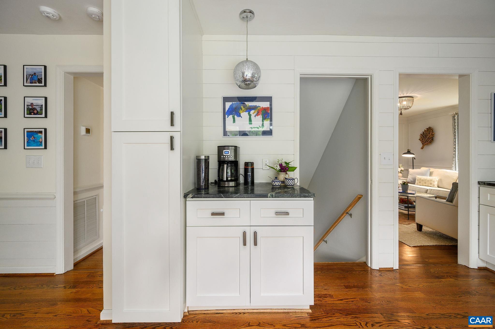 LEWIS HILLS - Residential