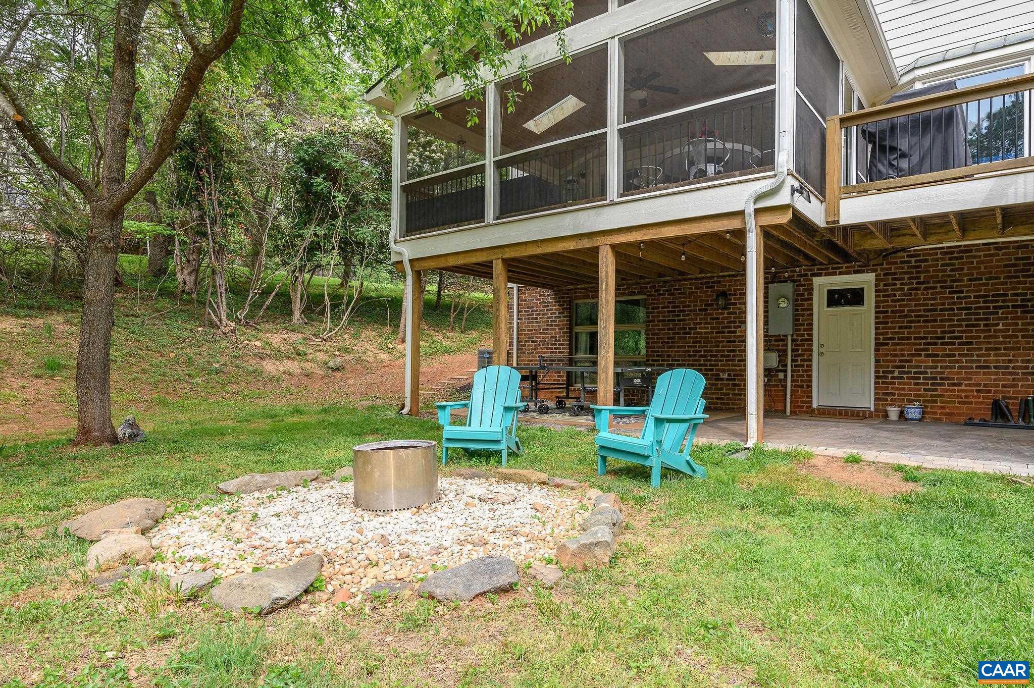 LEWIS HILLS - Residential