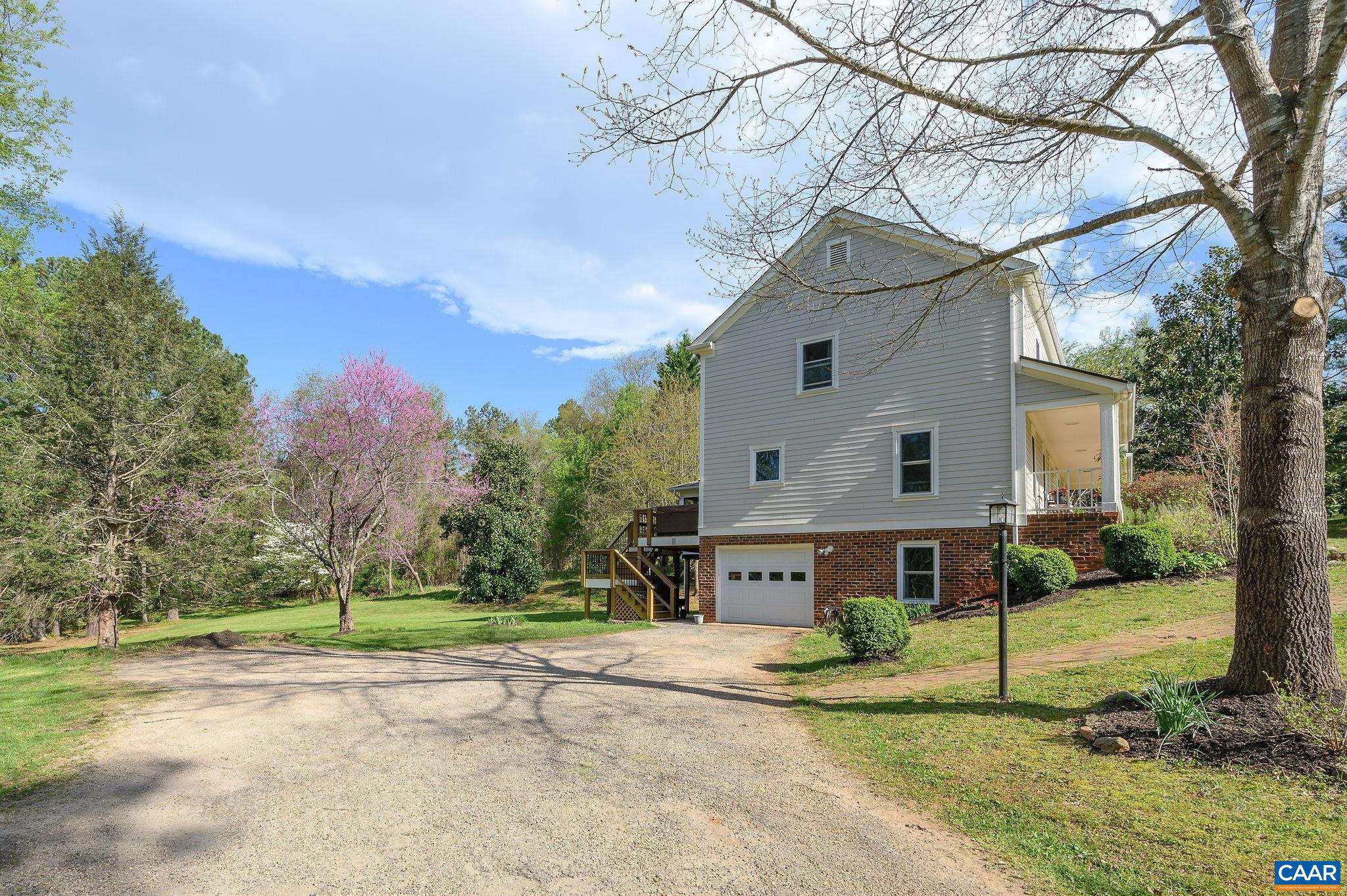 LEWIS HILLS - Residential