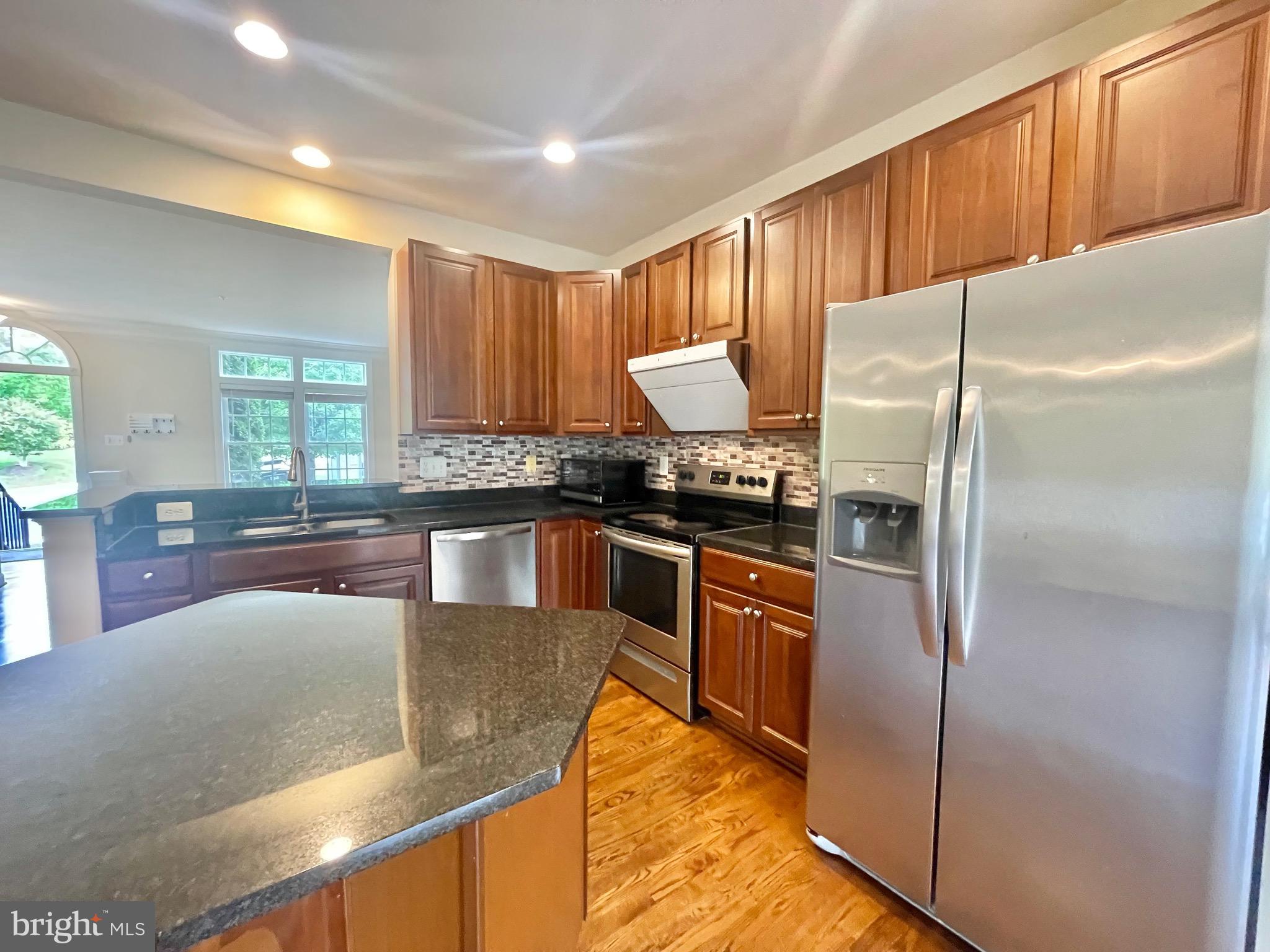 VILLAGES OF URBANA - Residential Lease