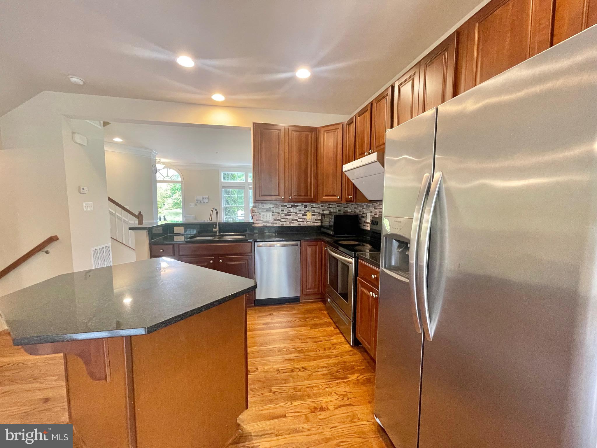 VILLAGES OF URBANA - Residential Lease