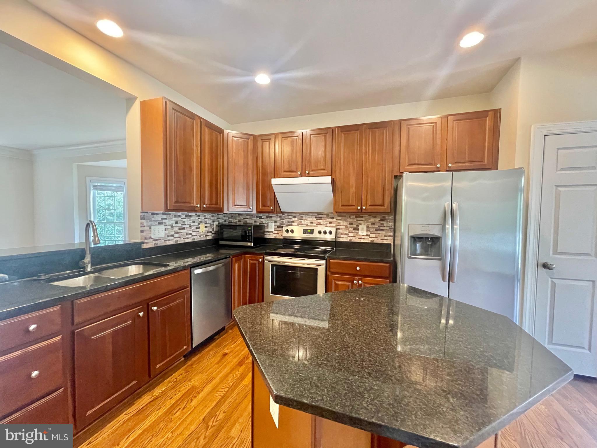 VILLAGES OF URBANA - Residential Lease