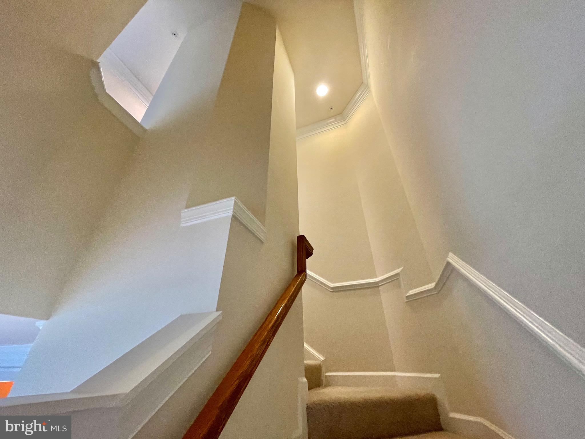 VILLAGES OF URBANA - Residential Lease