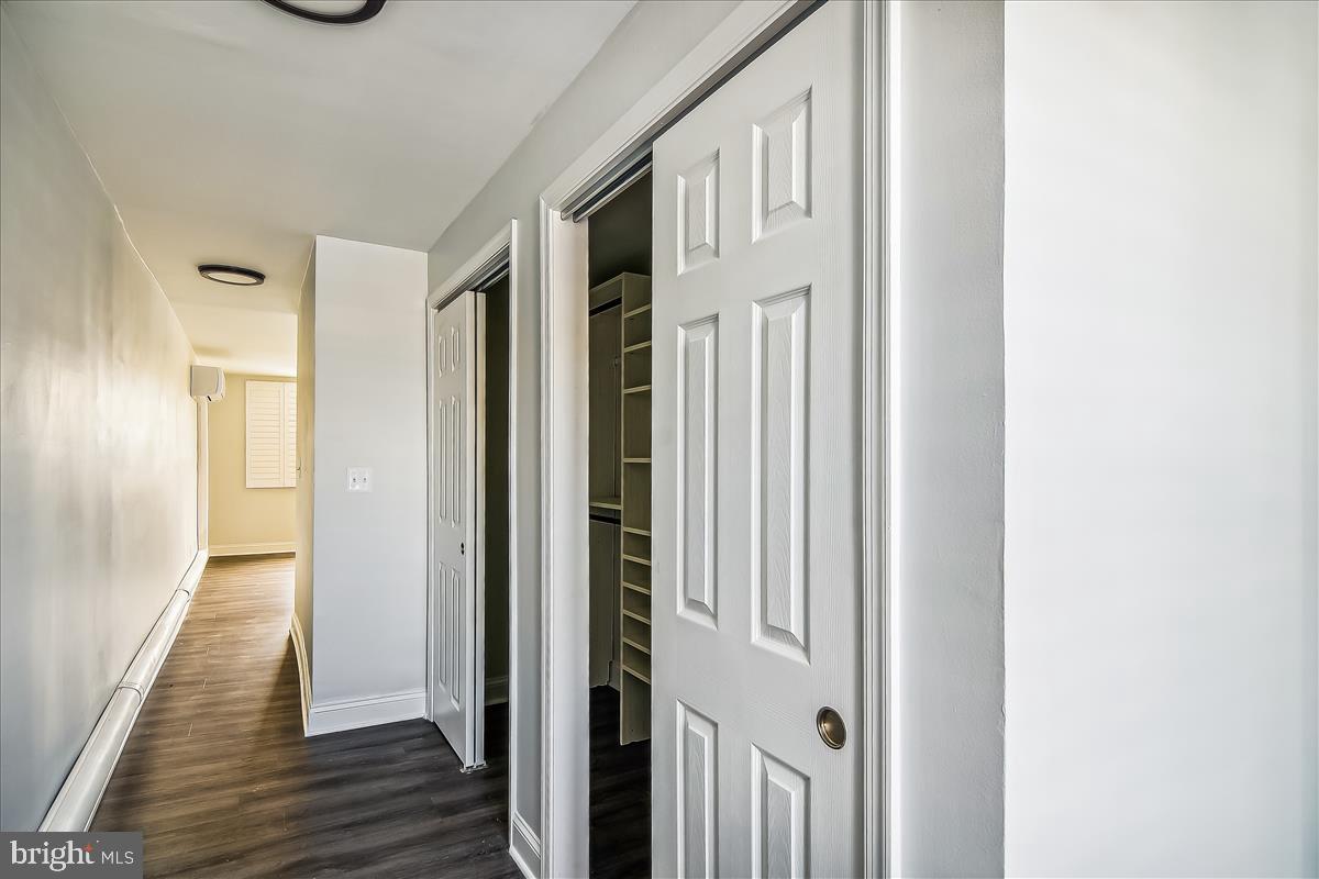 OLD GOUCHER - Residential Lease