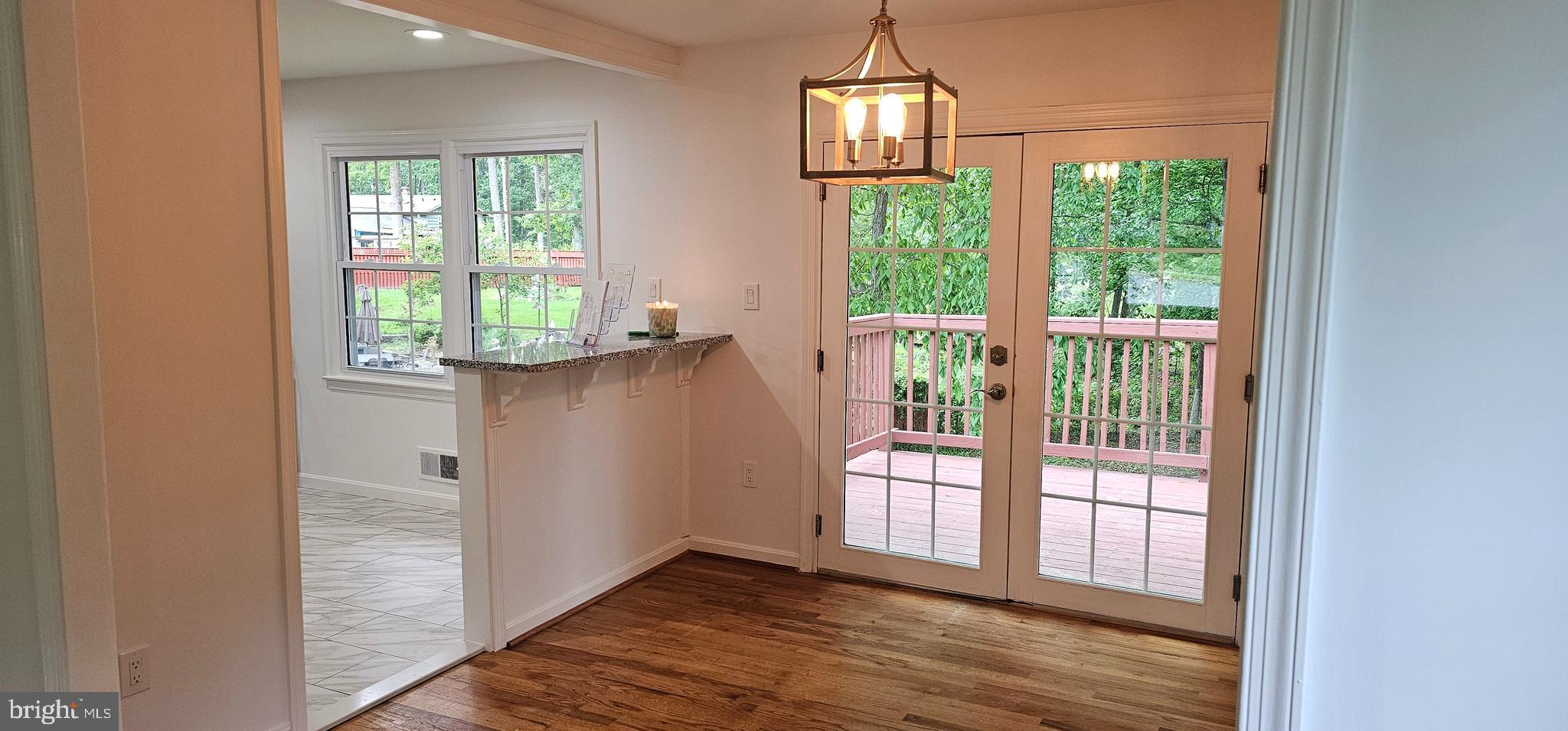 LAKE RIDGE PART 1 - Residential