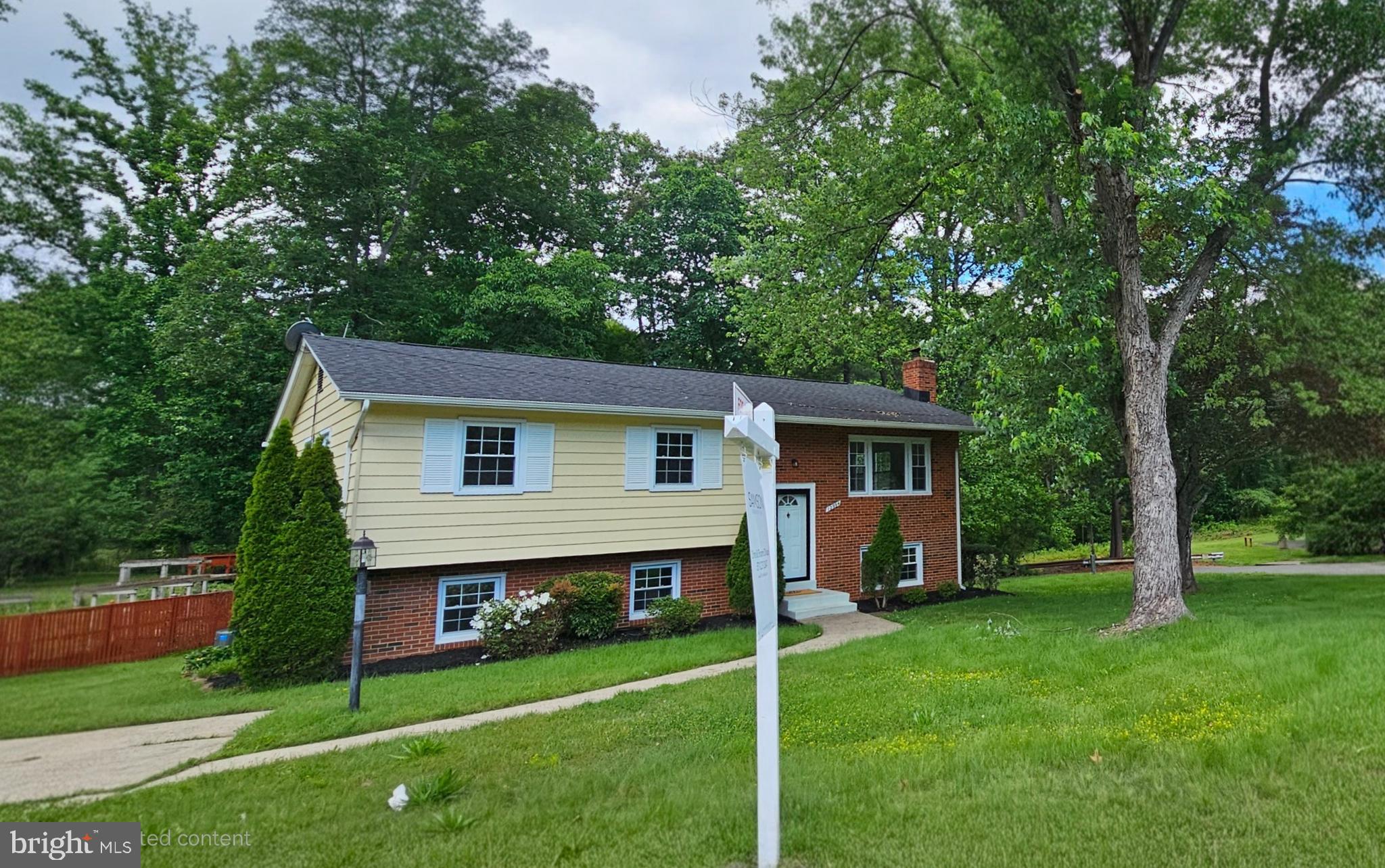 LAKE RIDGE PART 1 - Residential