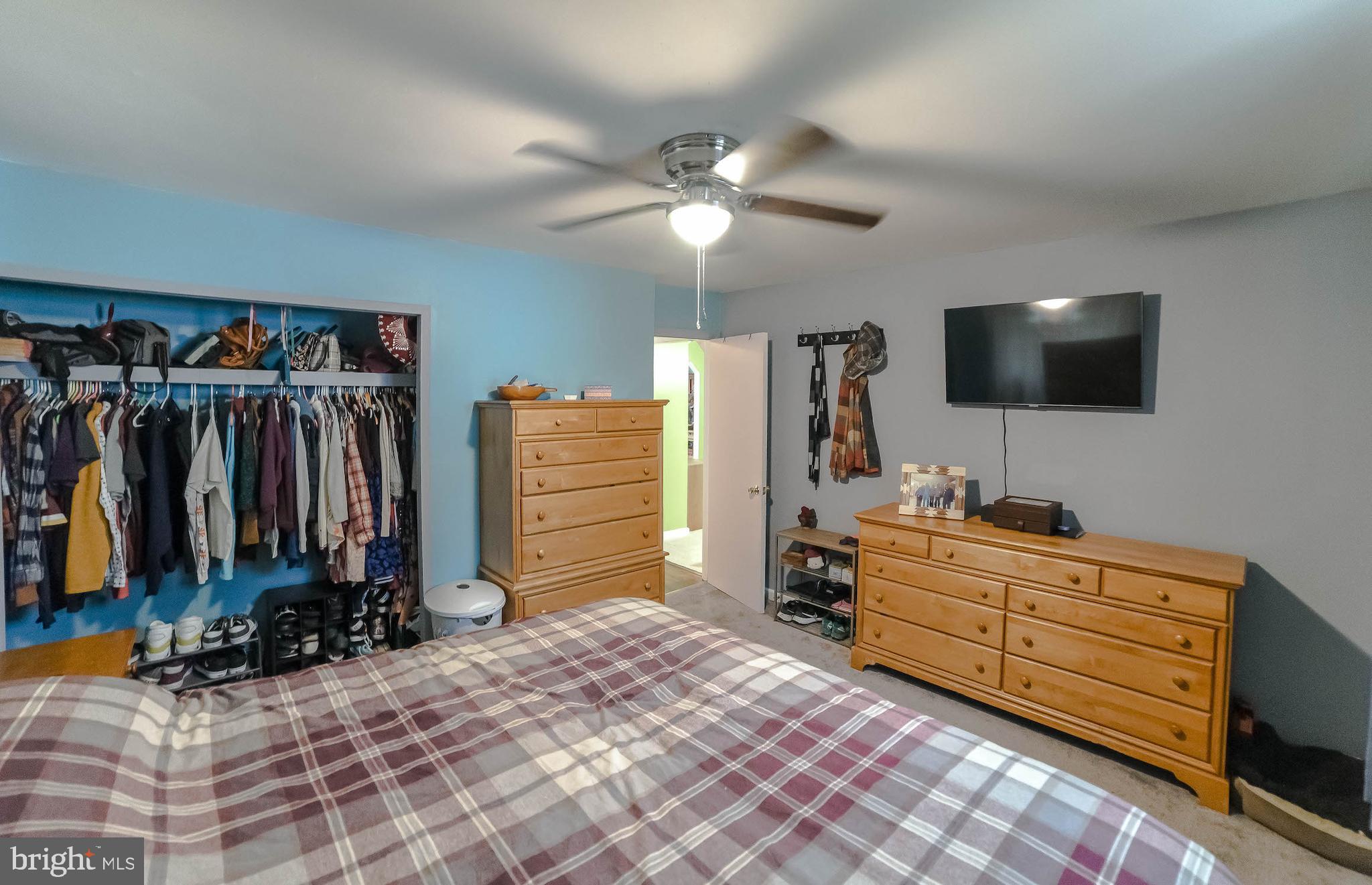 INDIAN HEAD MANOR - Residential