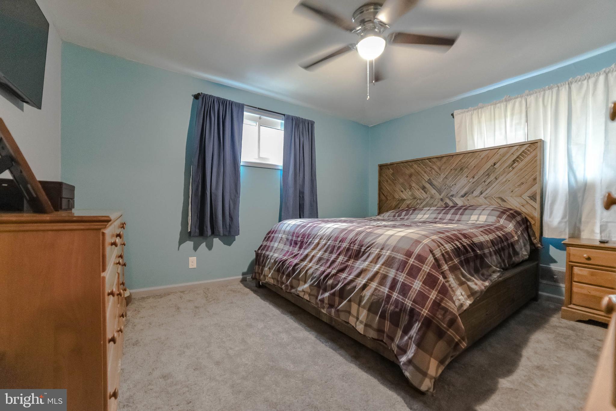 INDIAN HEAD MANOR - Residential