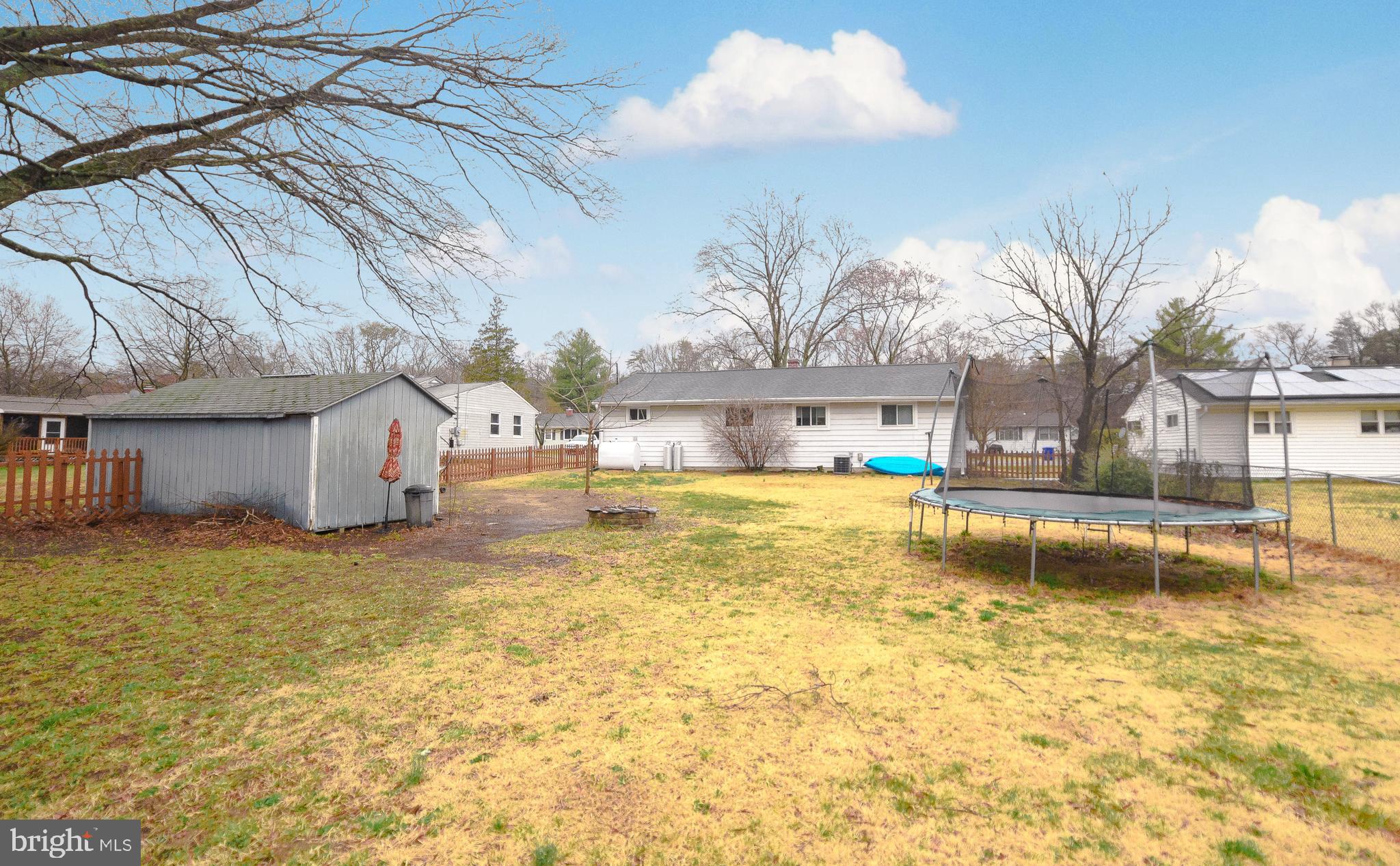 INDIAN HEAD MANOR - Residential