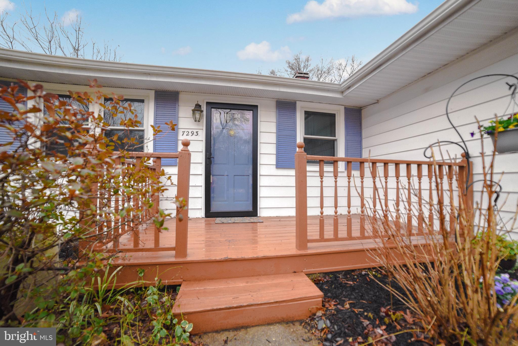 INDIAN HEAD MANOR - Residential