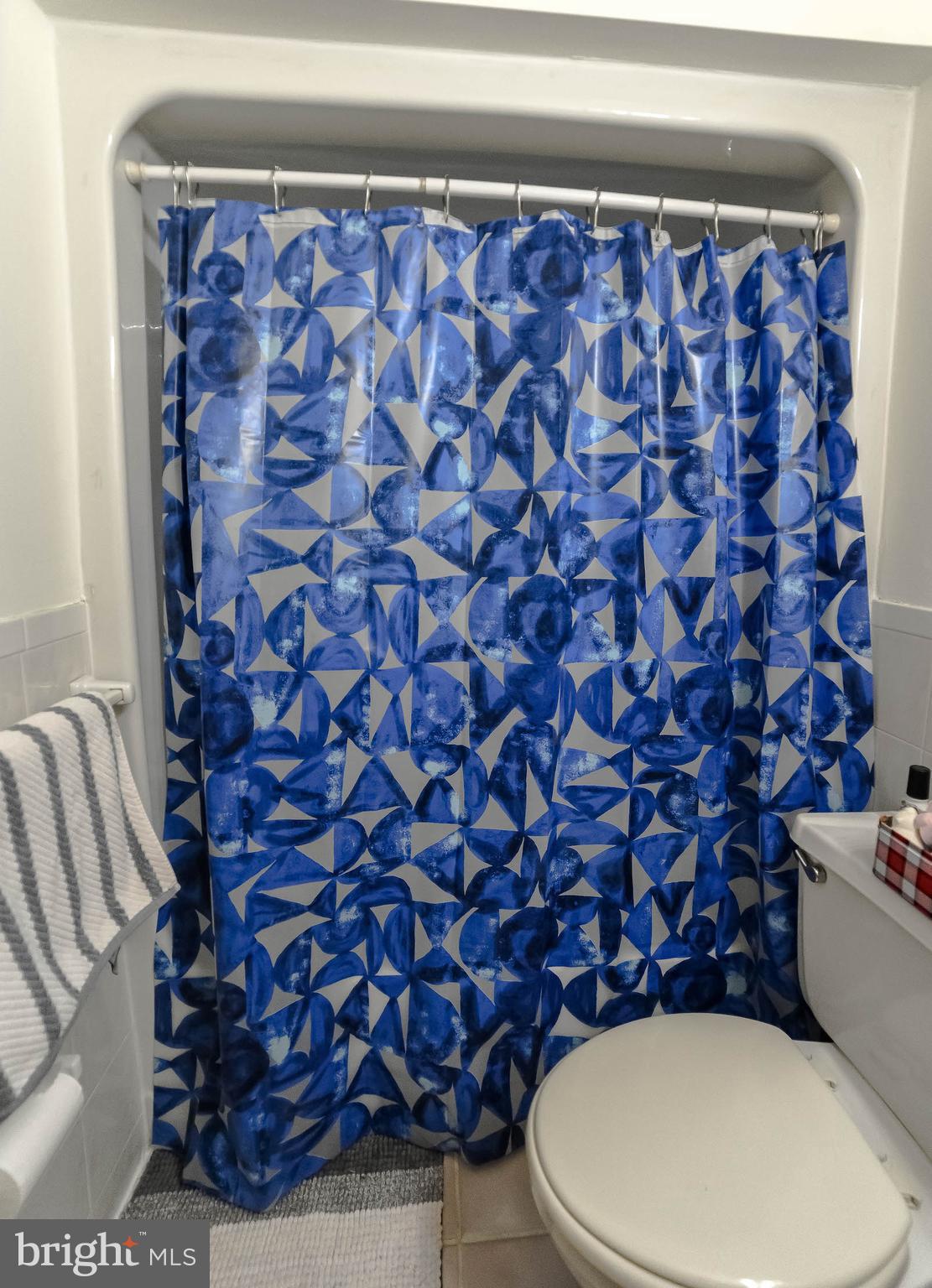 INDIAN HEAD MANOR - Residential