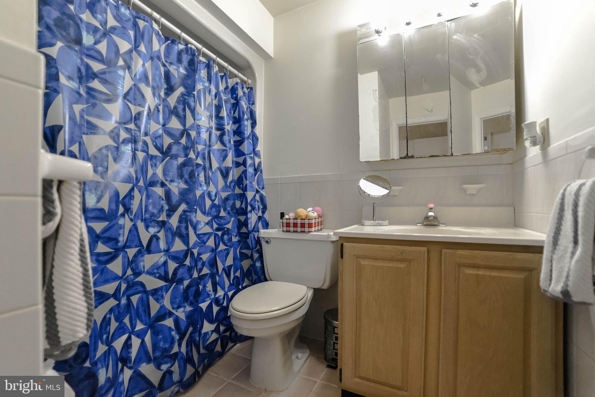 INDIAN HEAD MANOR - Residential