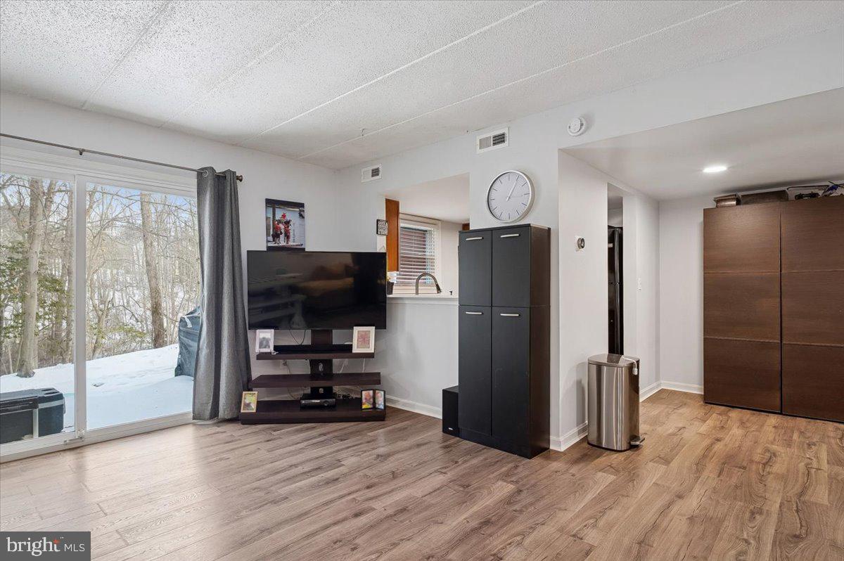 NORTH PORT CONDO - Residential