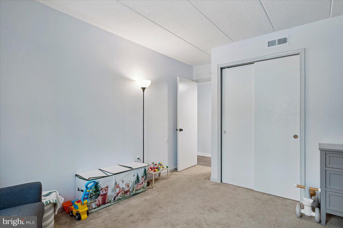 NORTH PORT CONDO - Residential