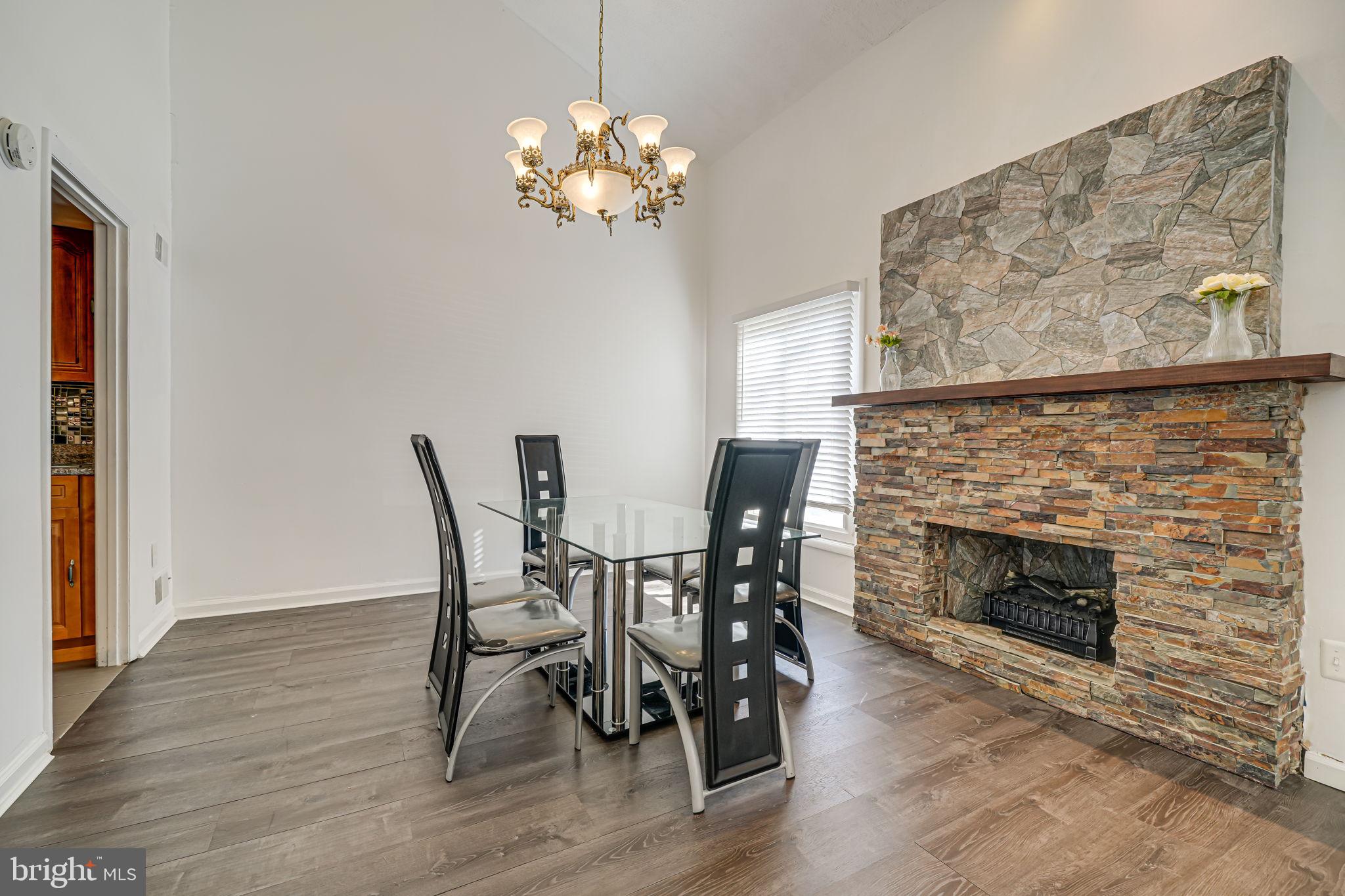 17660 SHADY SPRING TERRACE