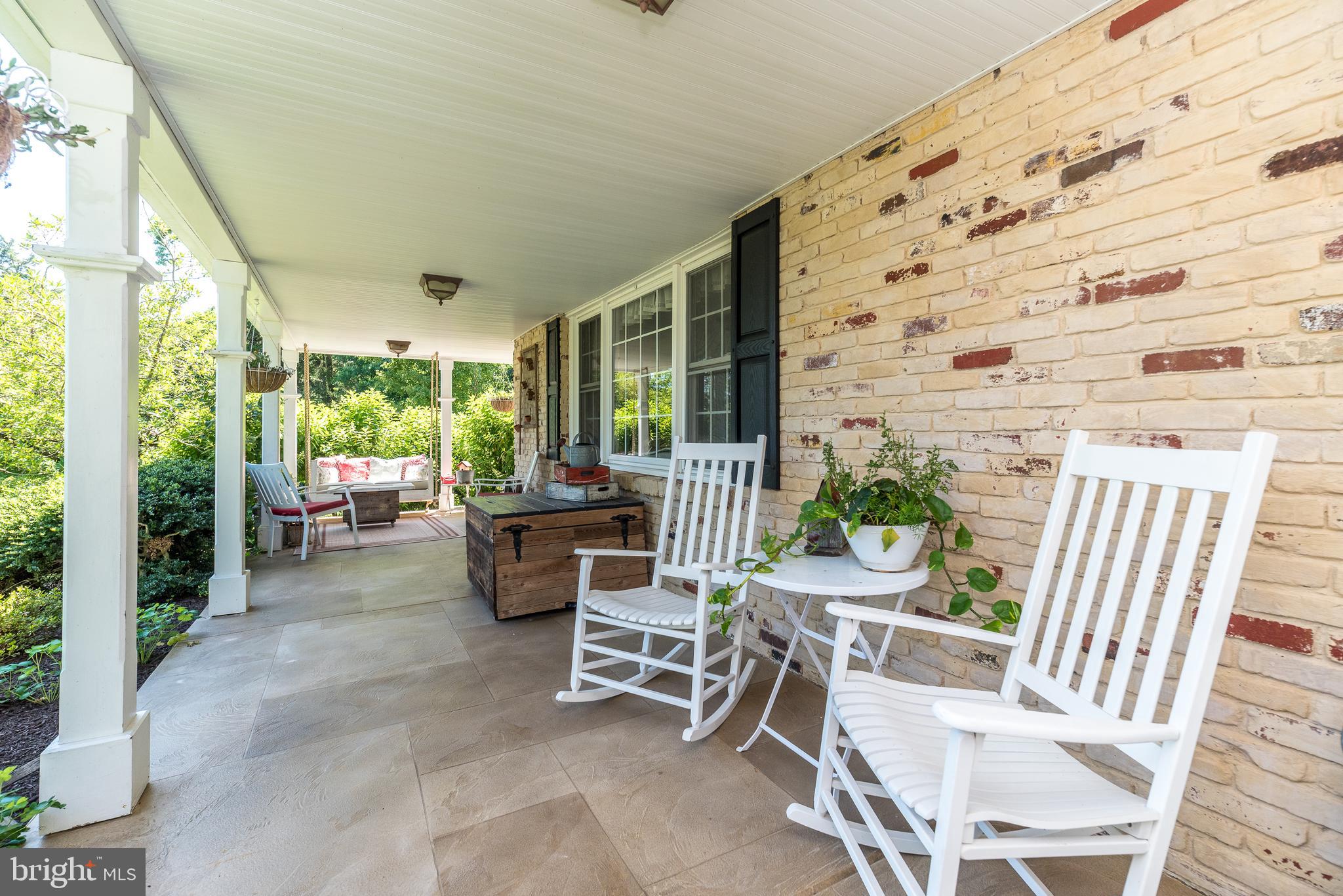 2610 RED GATE DRIVE