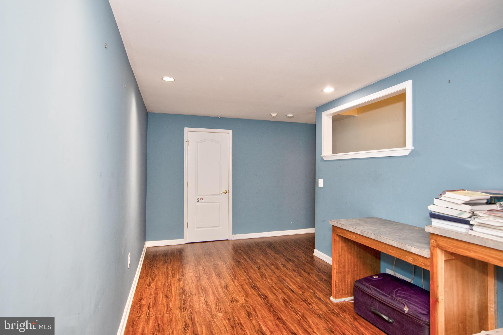 GREENBRIER HILLS - Residential