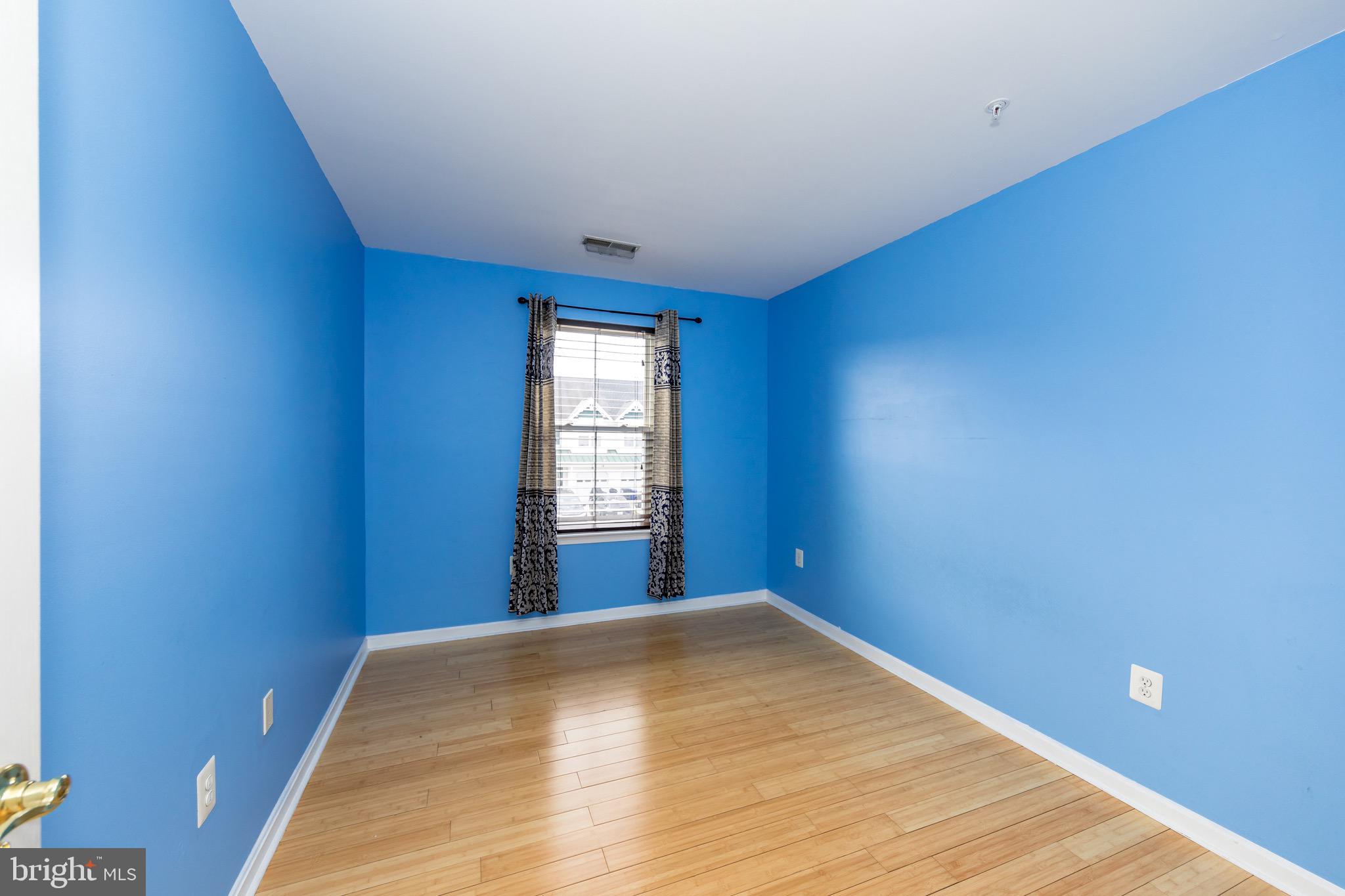 GREENBRIER HILLS - Residential