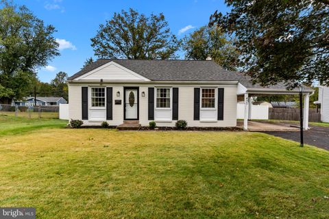 967 JEFFREY DRIVE SOUTHAMPTON PA 18966