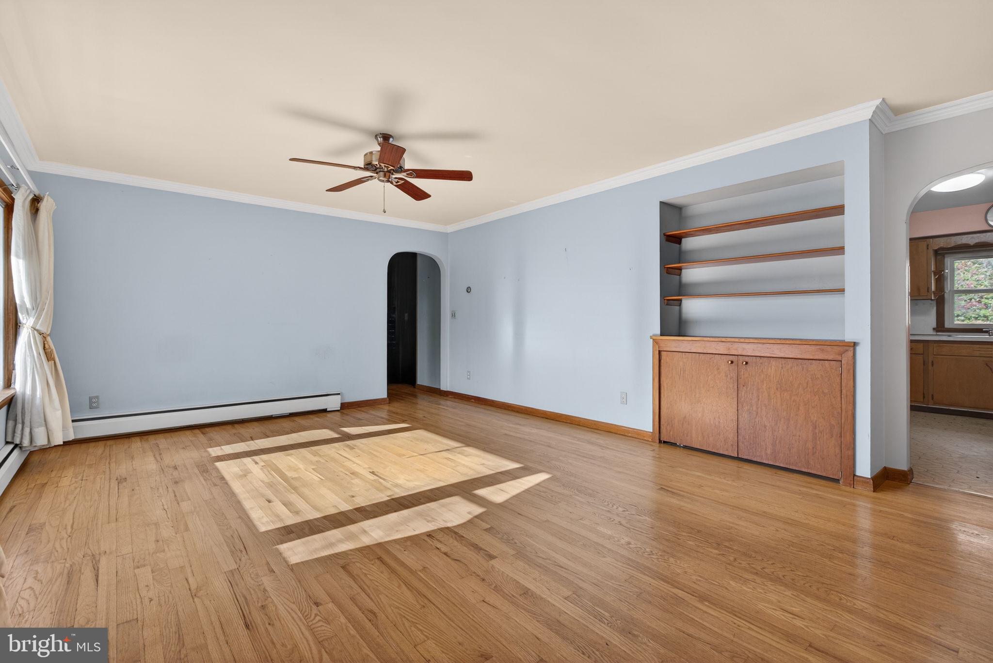 7710 VALLEYVIEW AVENUE