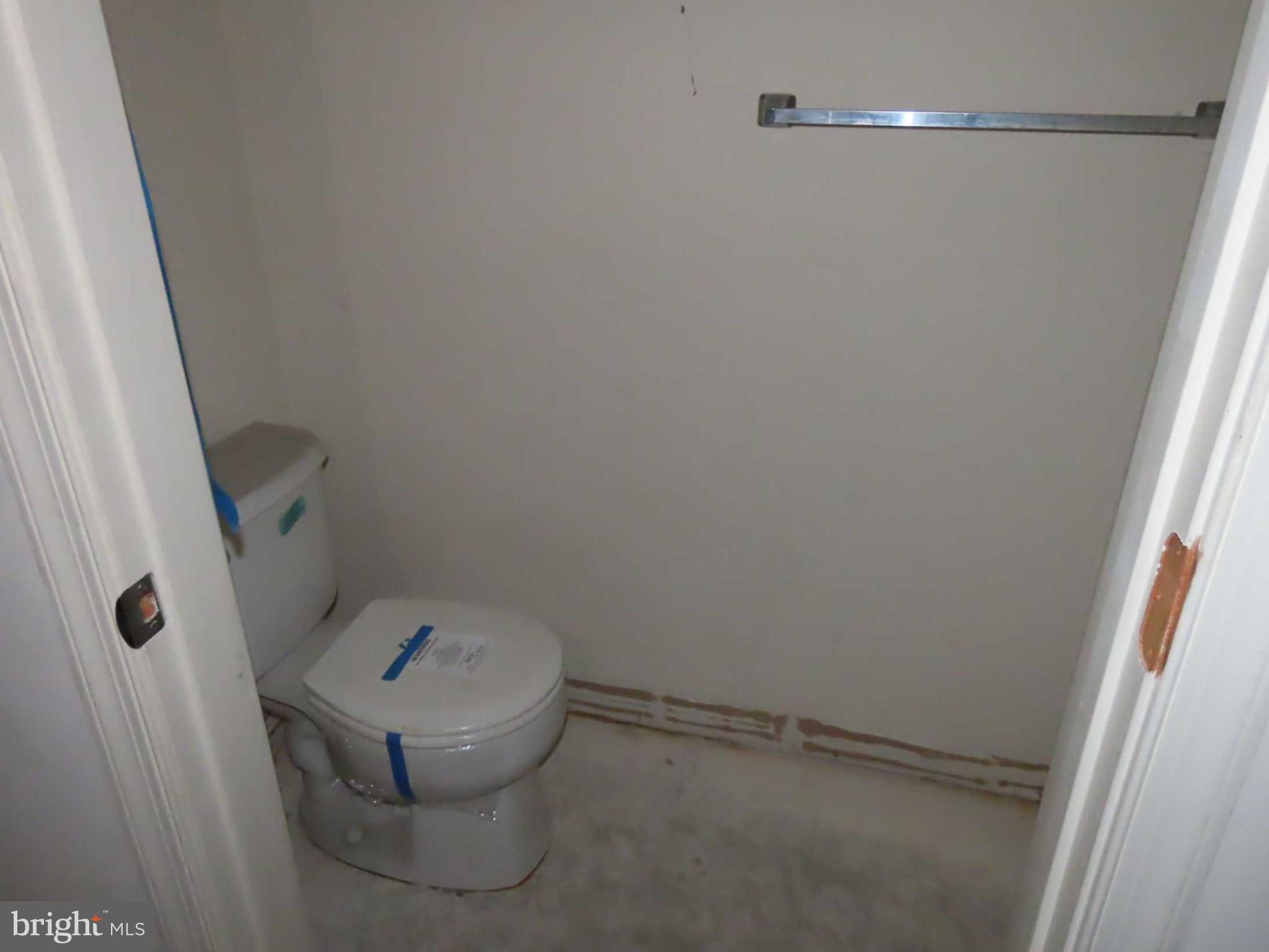 MCCAULLEY COURT - Residential