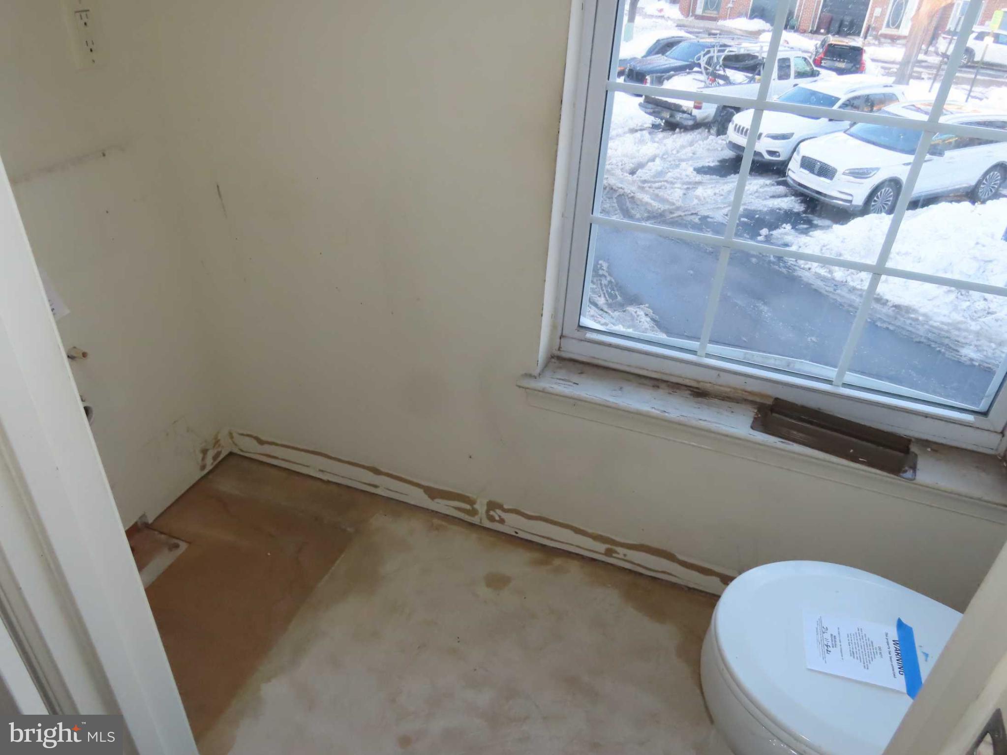 MCCAULLEY COURT - Residential