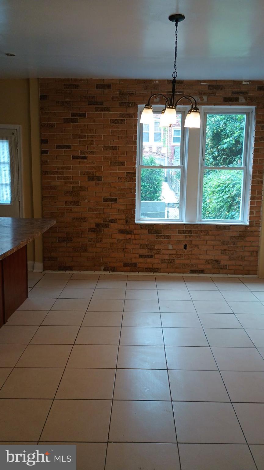 BALTIMORE EAST - SOUTH CLIFTON PARK HIST. DISTRICT - Residential