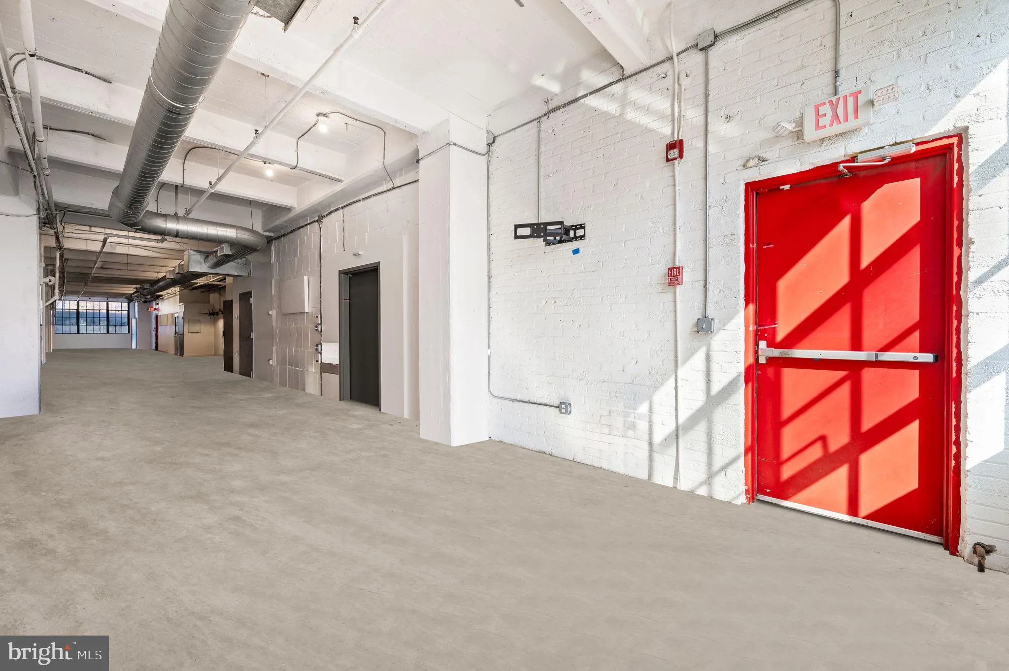 Philadelphia, Pennsylvania 19106, United States, 2 Bedrooms Bedrooms, ,2 BathroomsBathrooms,Residential,Active,145235