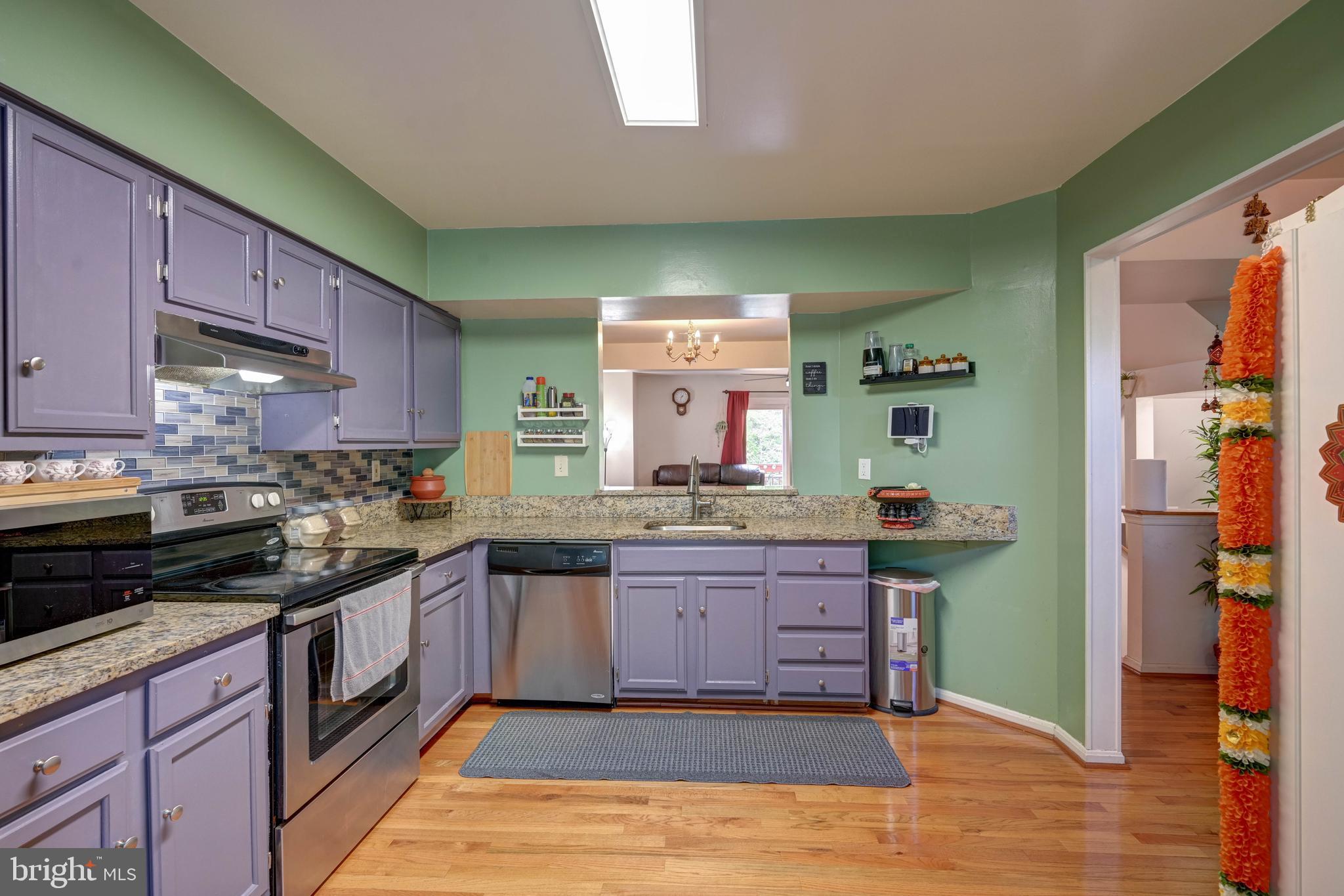 TOLL HOUSE - Residential Lease