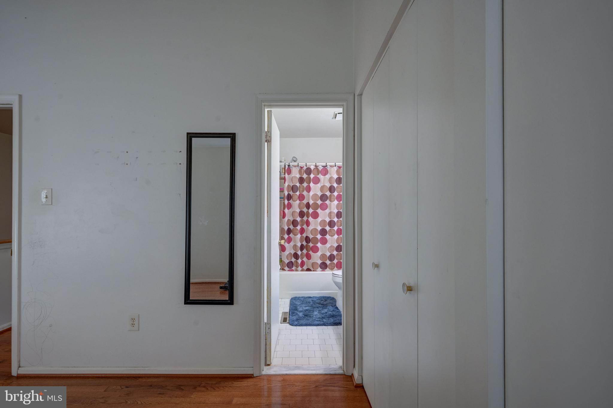 TOLL HOUSE - Residential Lease