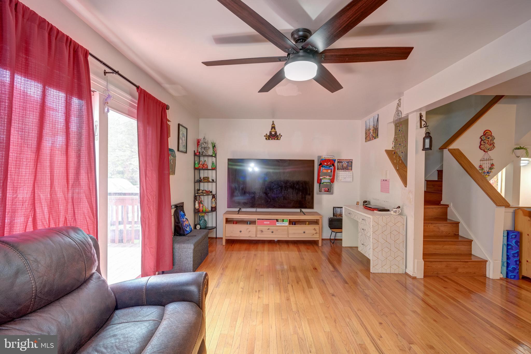 TOLL HOUSE - Residential Lease