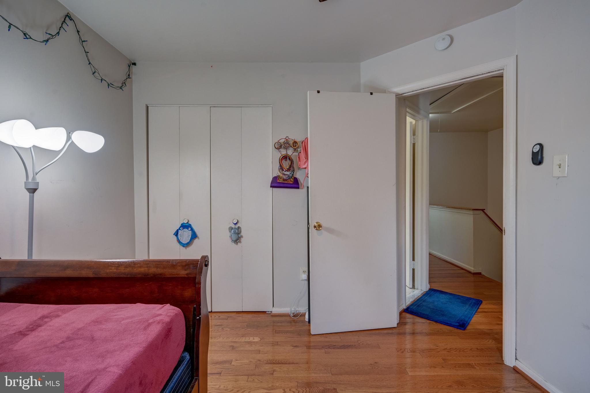 TOLL HOUSE - Residential Lease