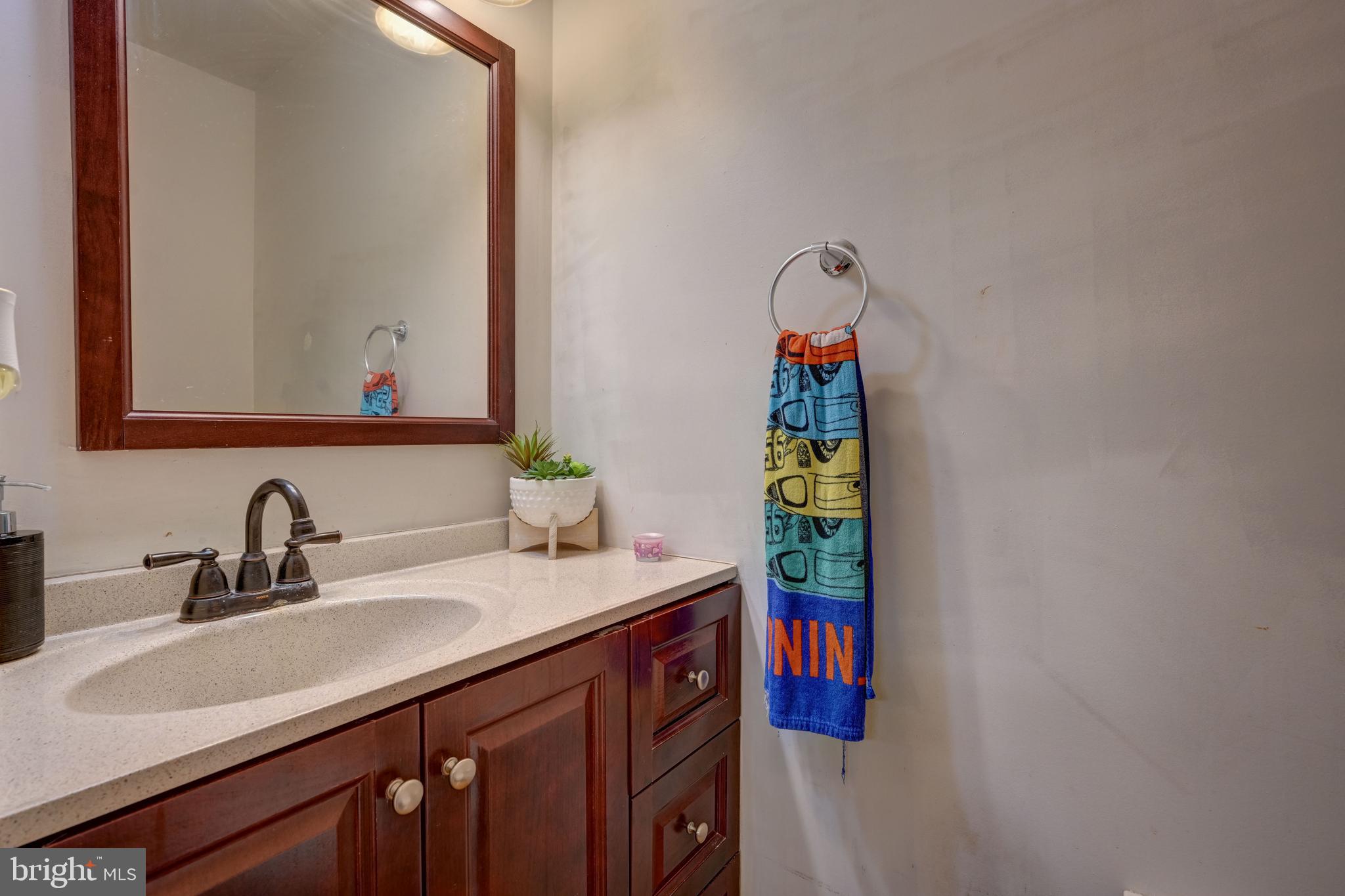 TOLL HOUSE - Residential Lease