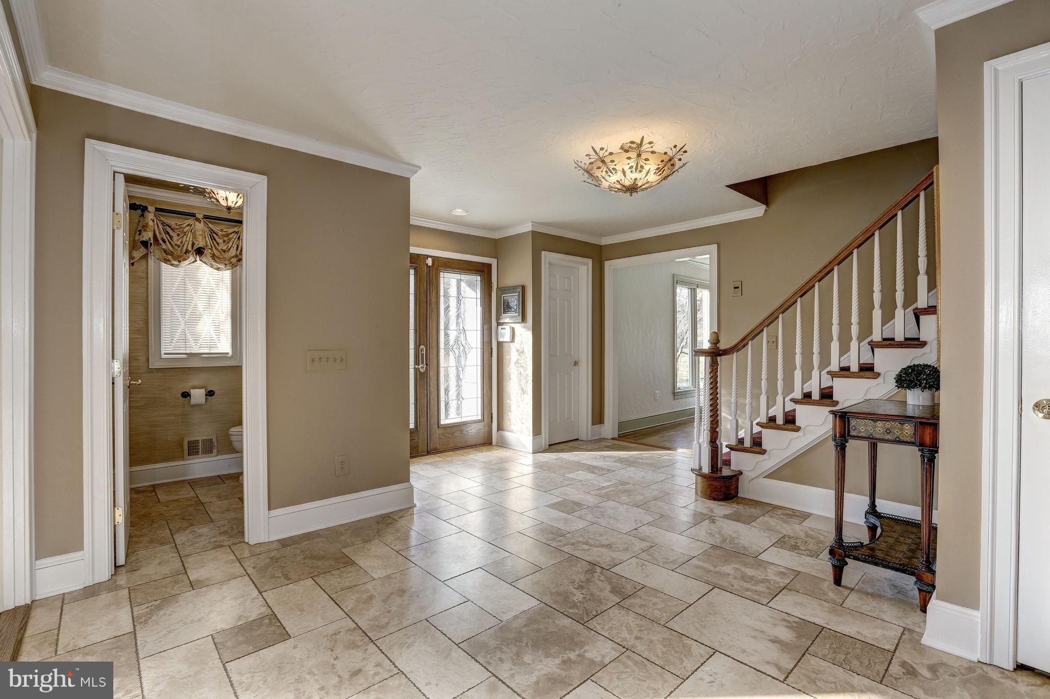 RIVER OAKS FARM - Residential