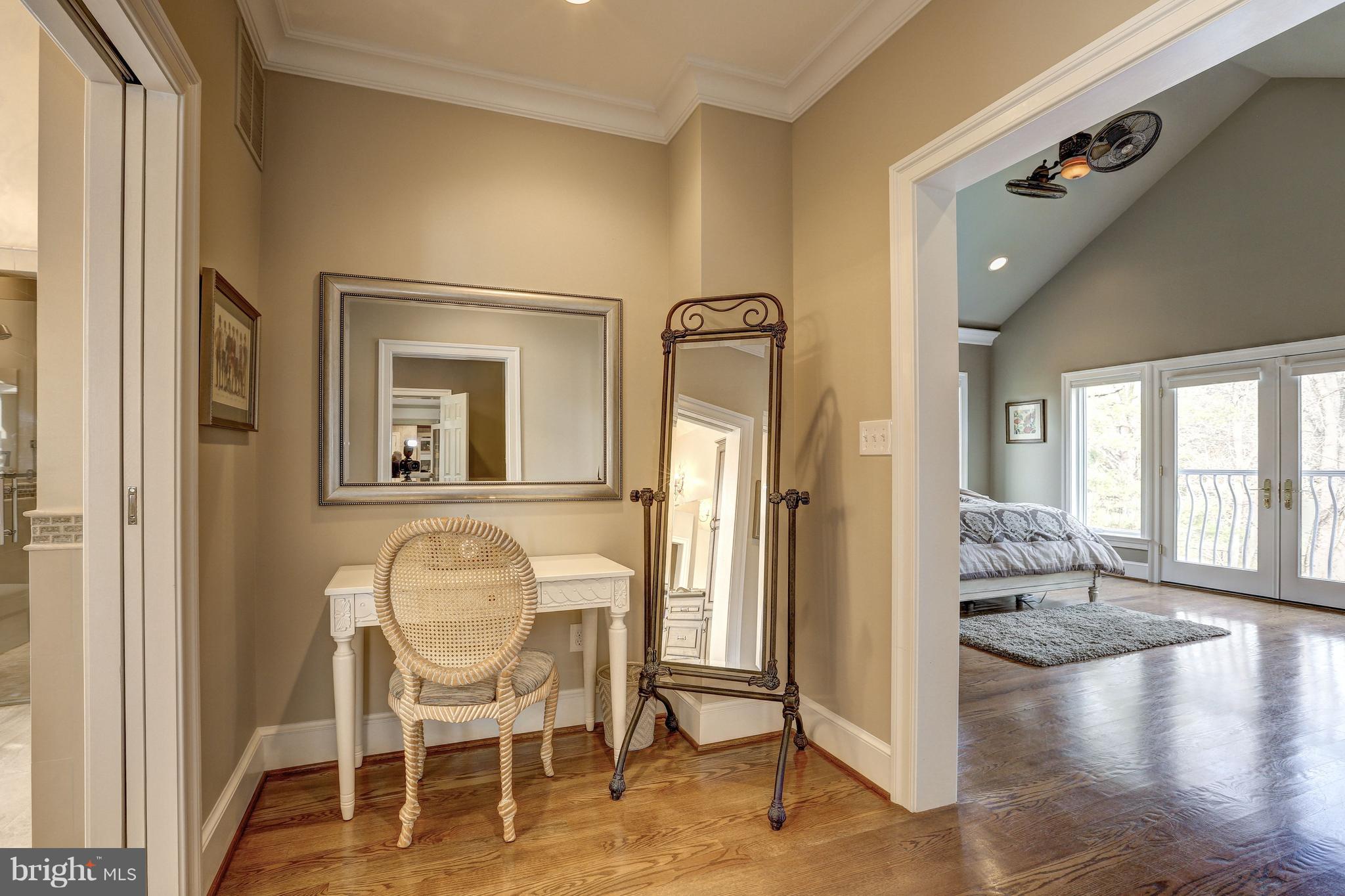 RIVER OAKS FARM - Residential