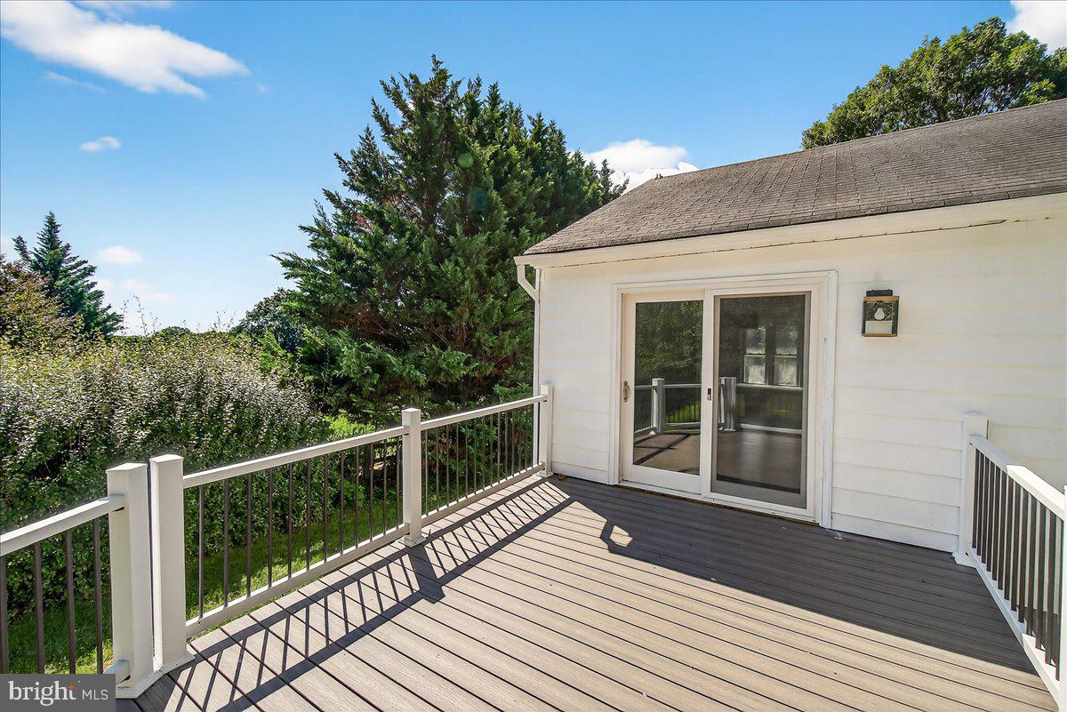 DAMASCUS OUTSIDE - Residential