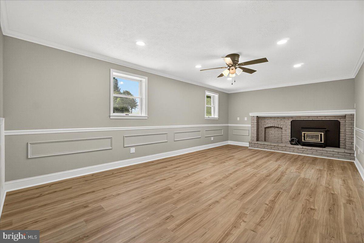 DAMASCUS OUTSIDE - Residential