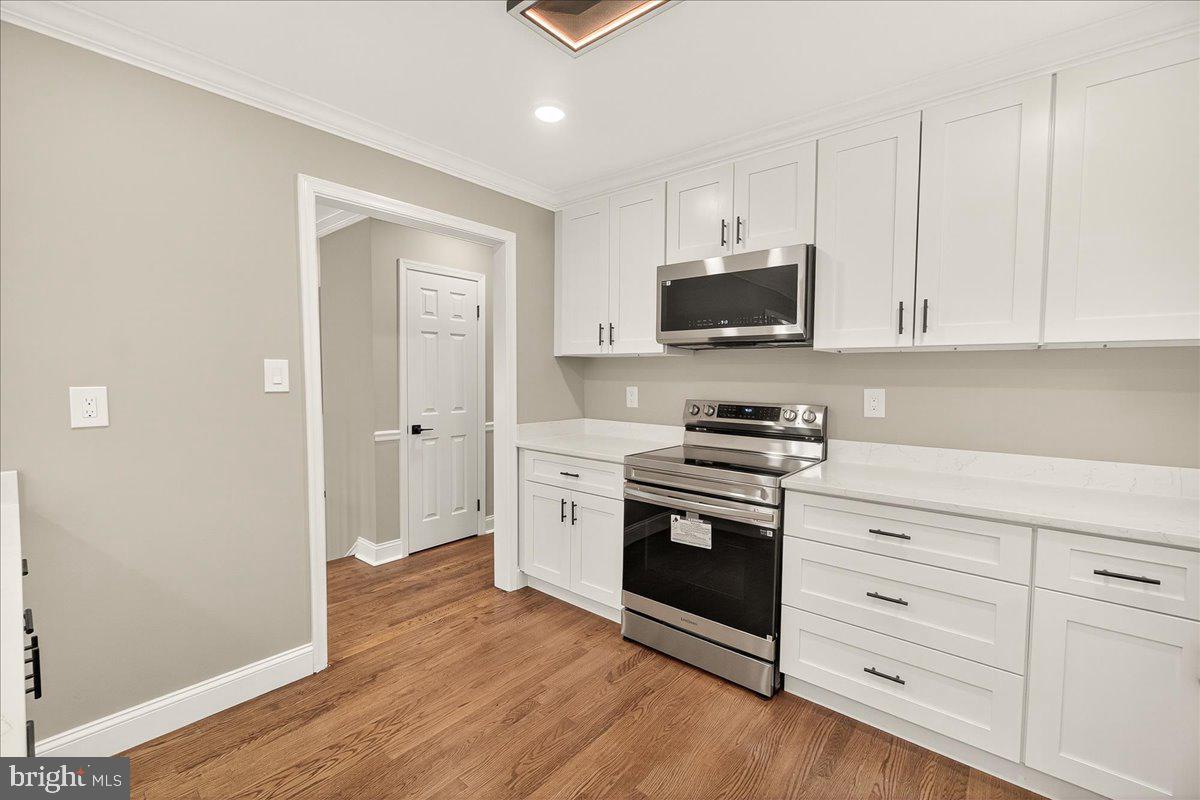 DAMASCUS OUTSIDE - Residential