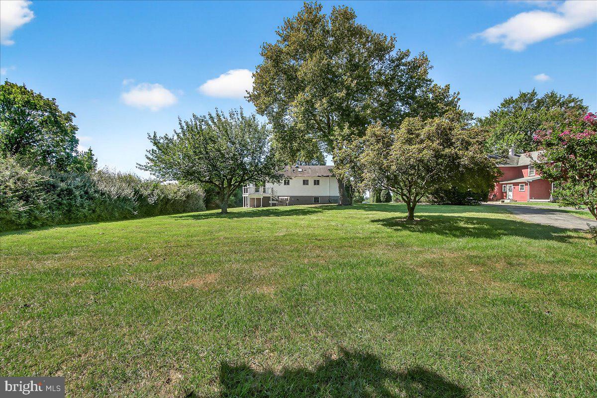 DAMASCUS OUTSIDE - Residential