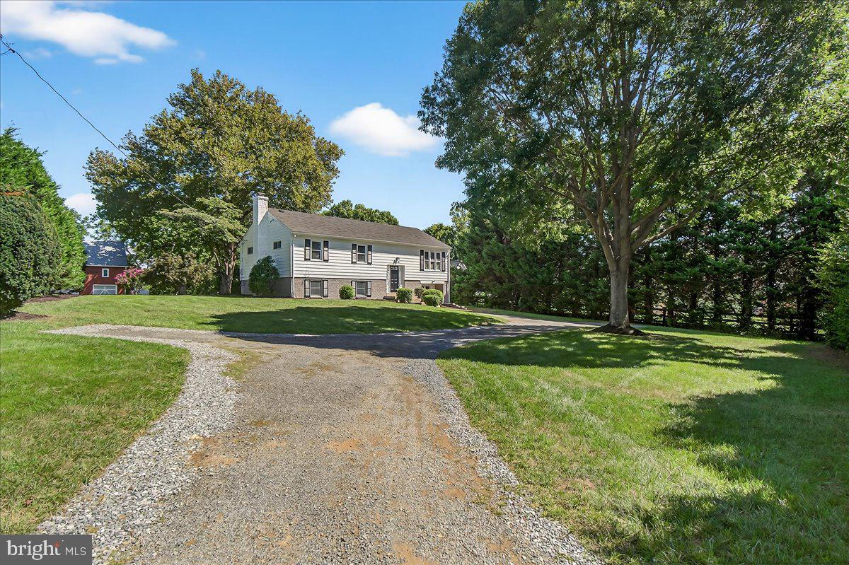 DAMASCUS OUTSIDE - Residential