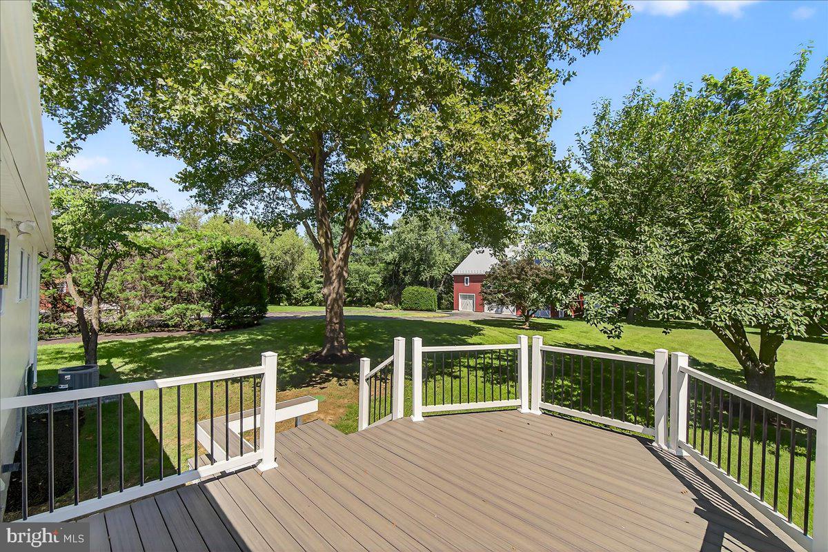 DAMASCUS OUTSIDE - Residential