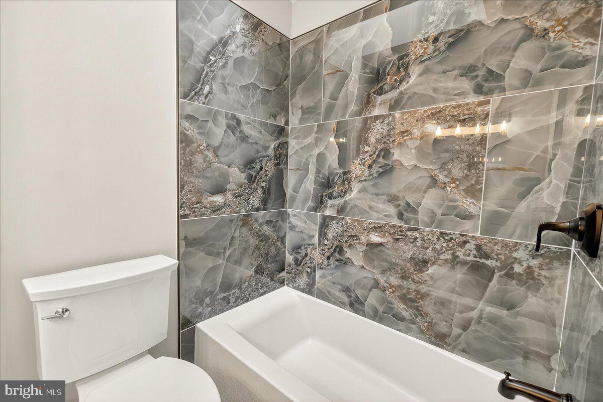 DAMASCUS OUTSIDE - Residential