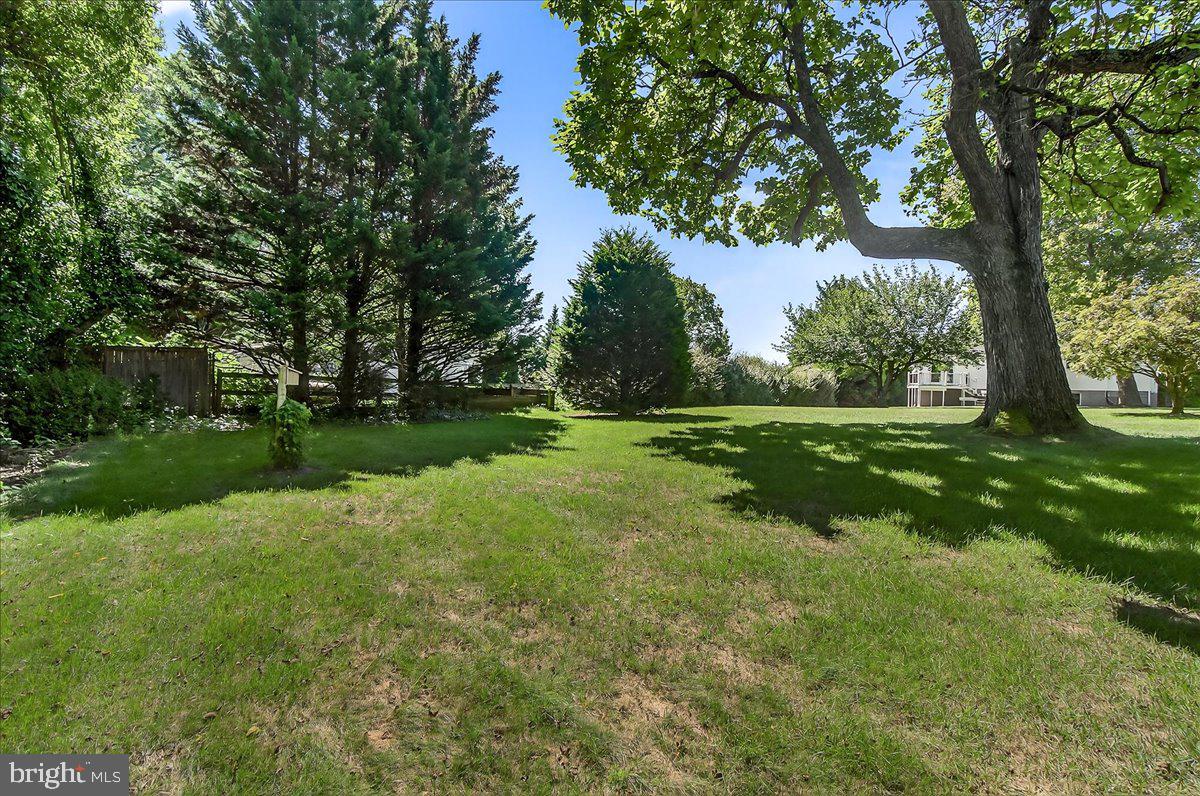 DAMASCUS OUTSIDE - Residential