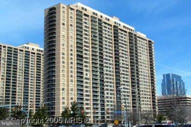 SKYLINE SQUARE CONDO - Residential Lease