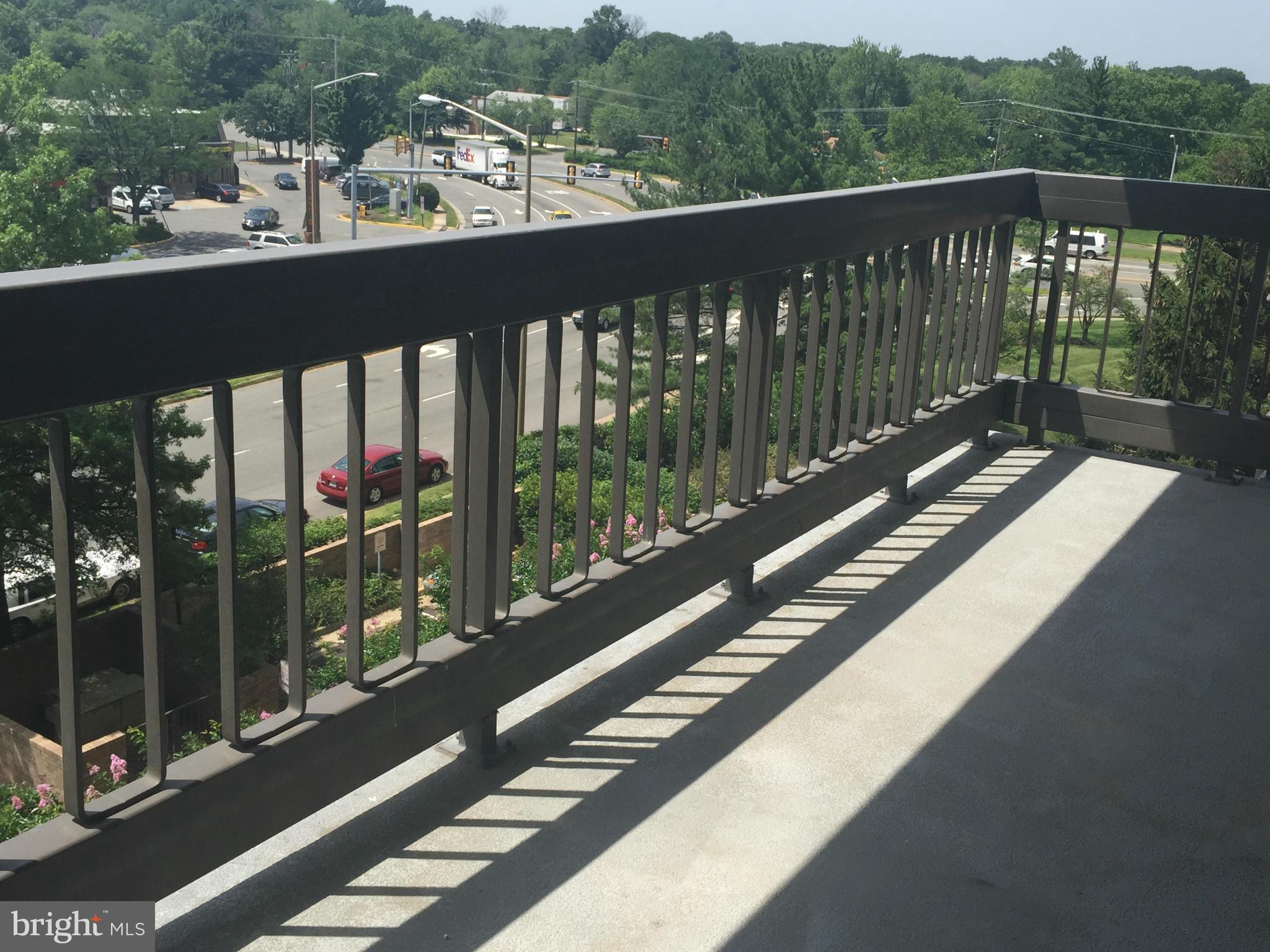 SKYLINE SQUARE CONDO - Residential Lease