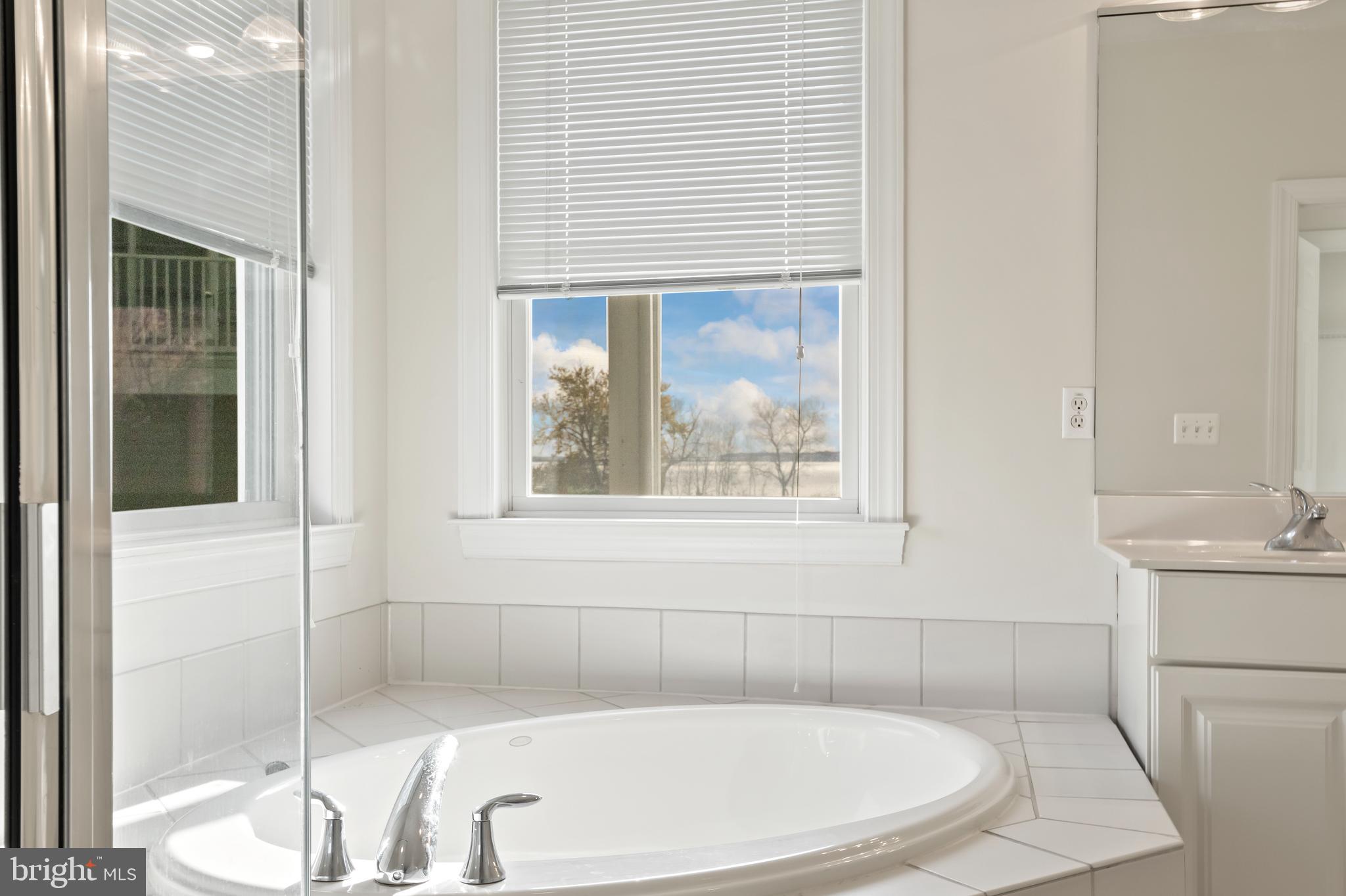 WATERS EDGE - Residential Lease