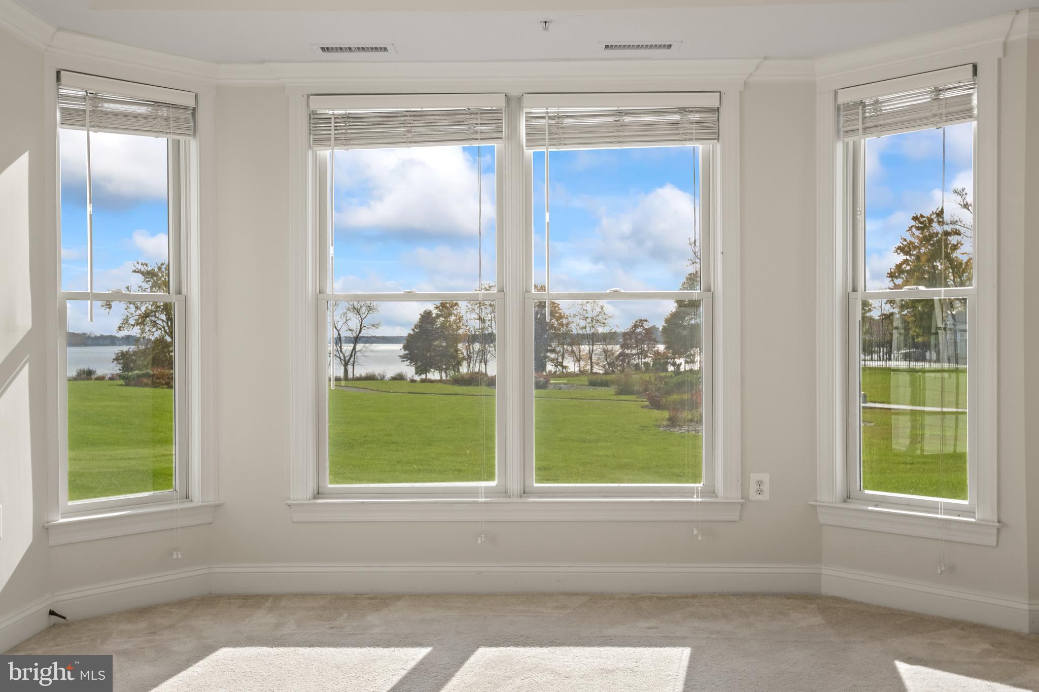 WATERS EDGE - Residential Lease