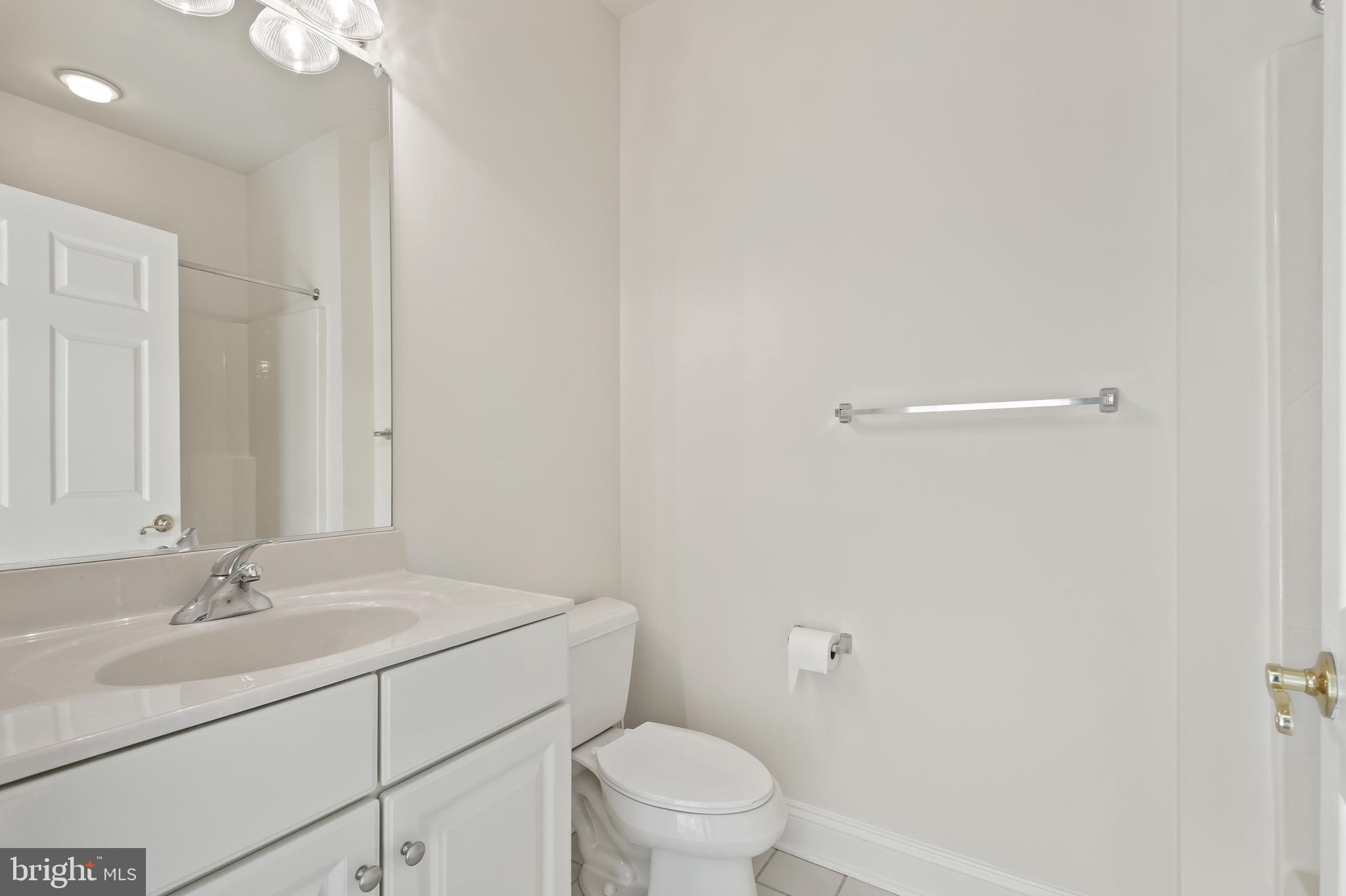 WATERS EDGE - Residential Lease