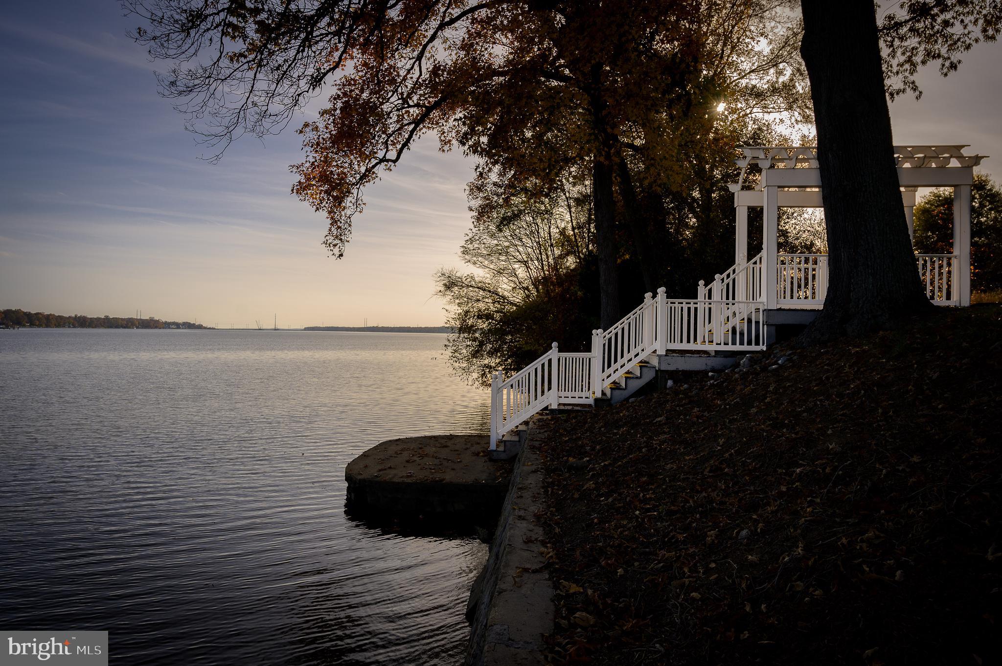 WATERS EDGE - Residential Lease